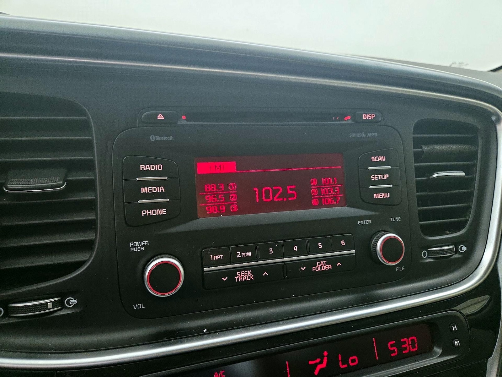 2016 Kia Optima LX Hybrid - Photo 15