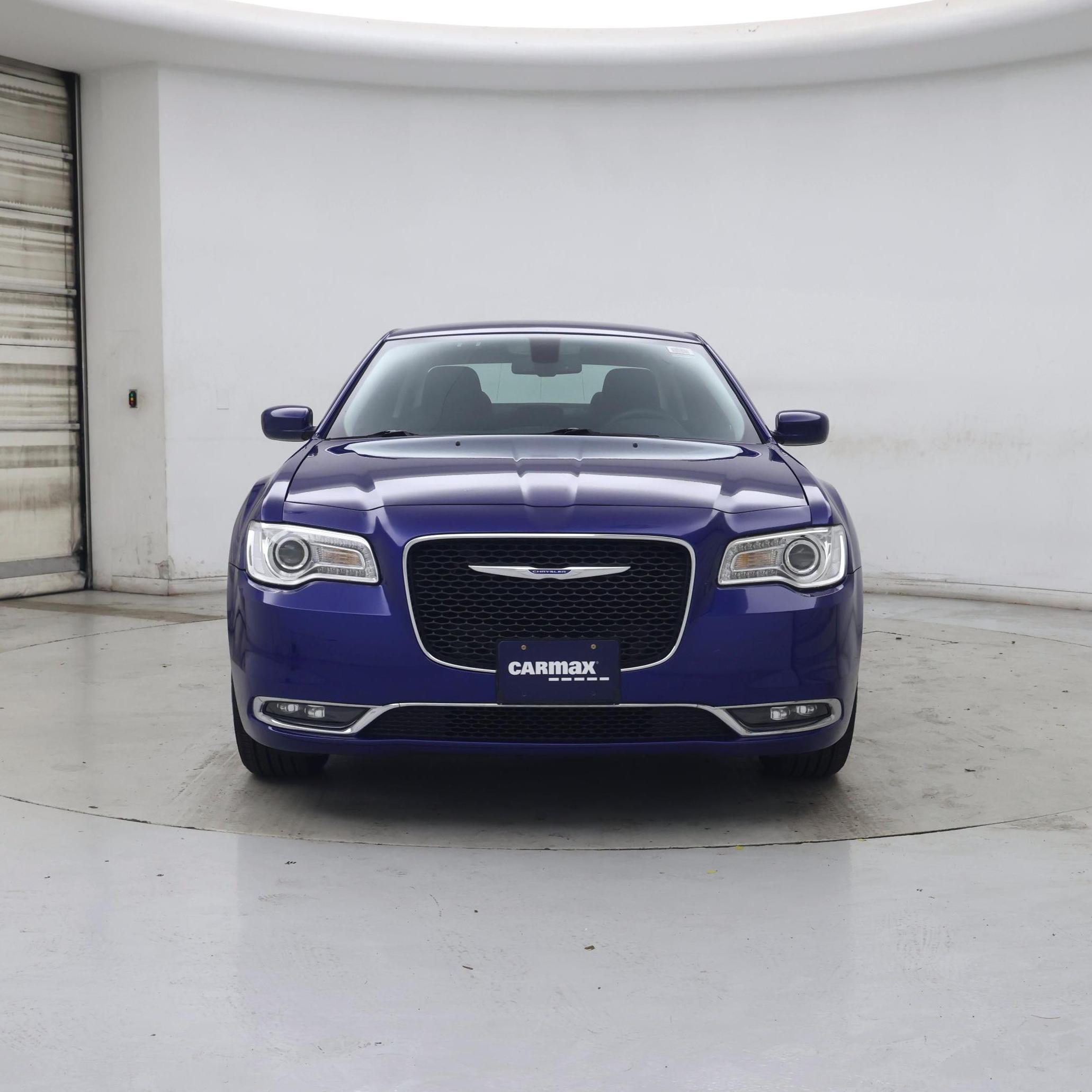 Thumbnail: 2018 Chrysler 300 - 5