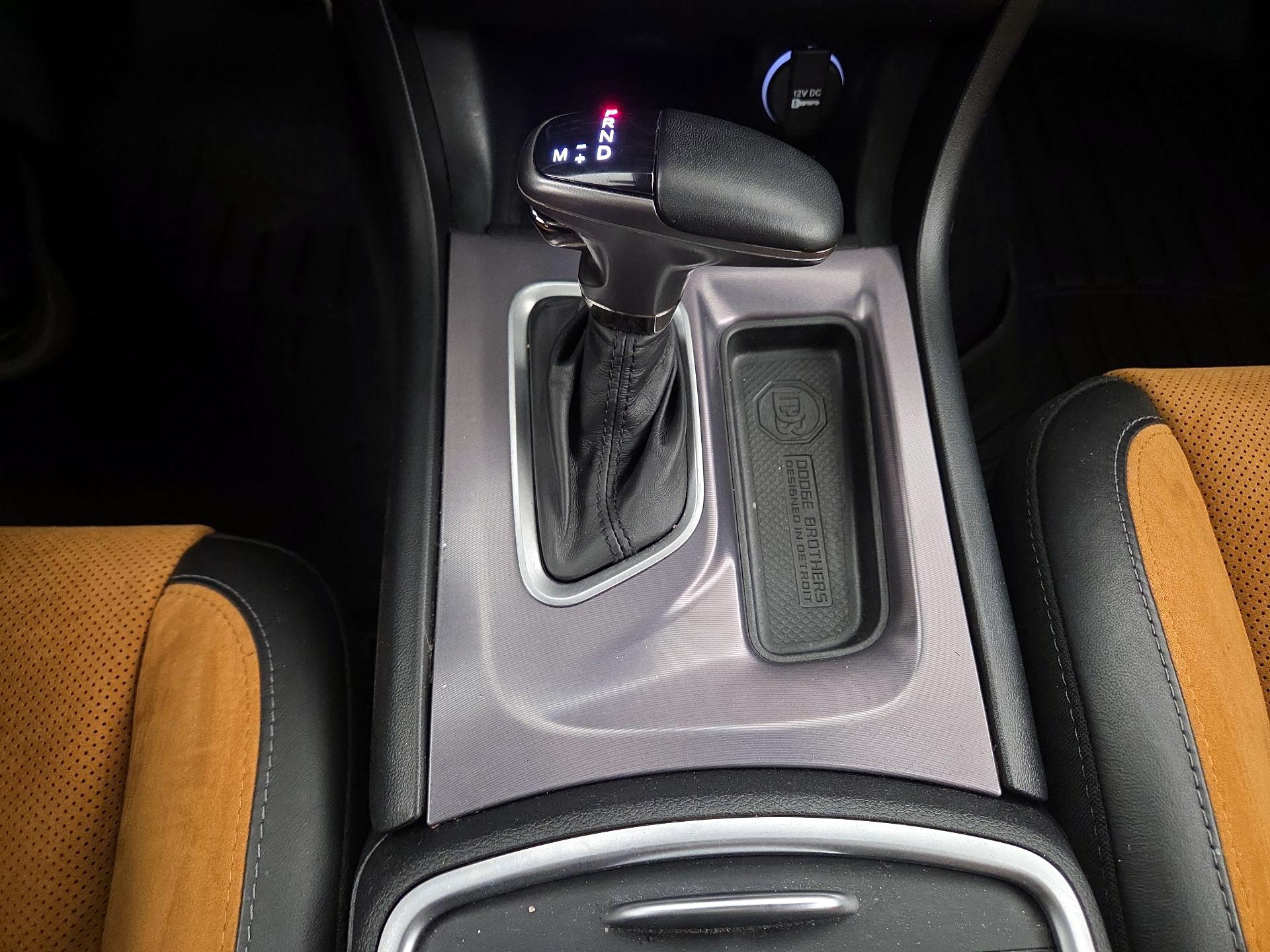 Thumbnail: 2020 Dodge Charger - 17
