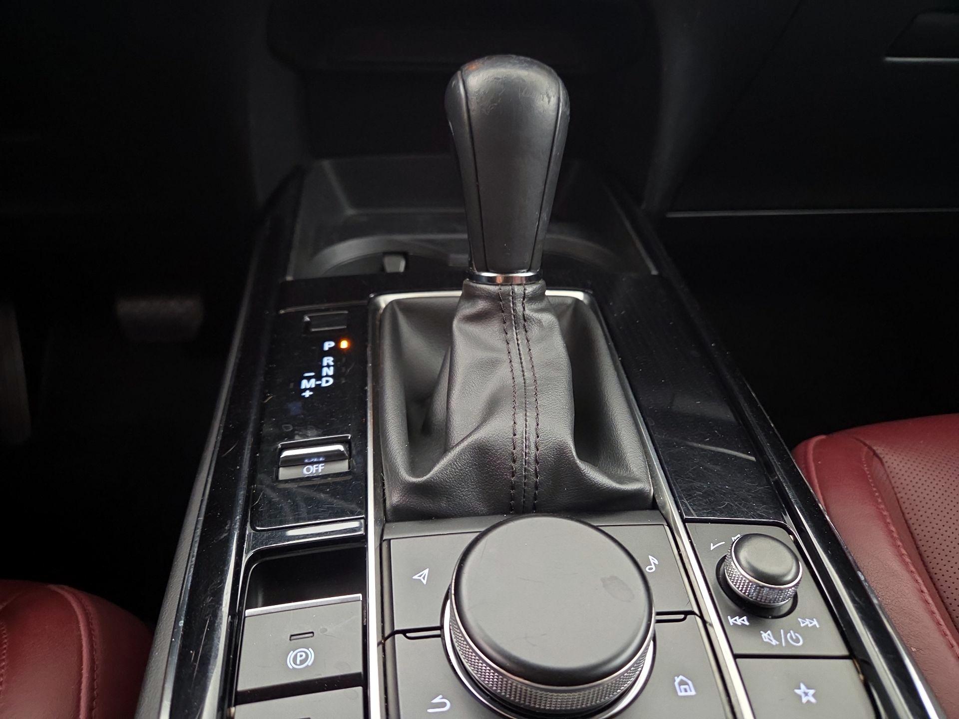 Thumbnail: 2023 Mazda CX-30 - 17