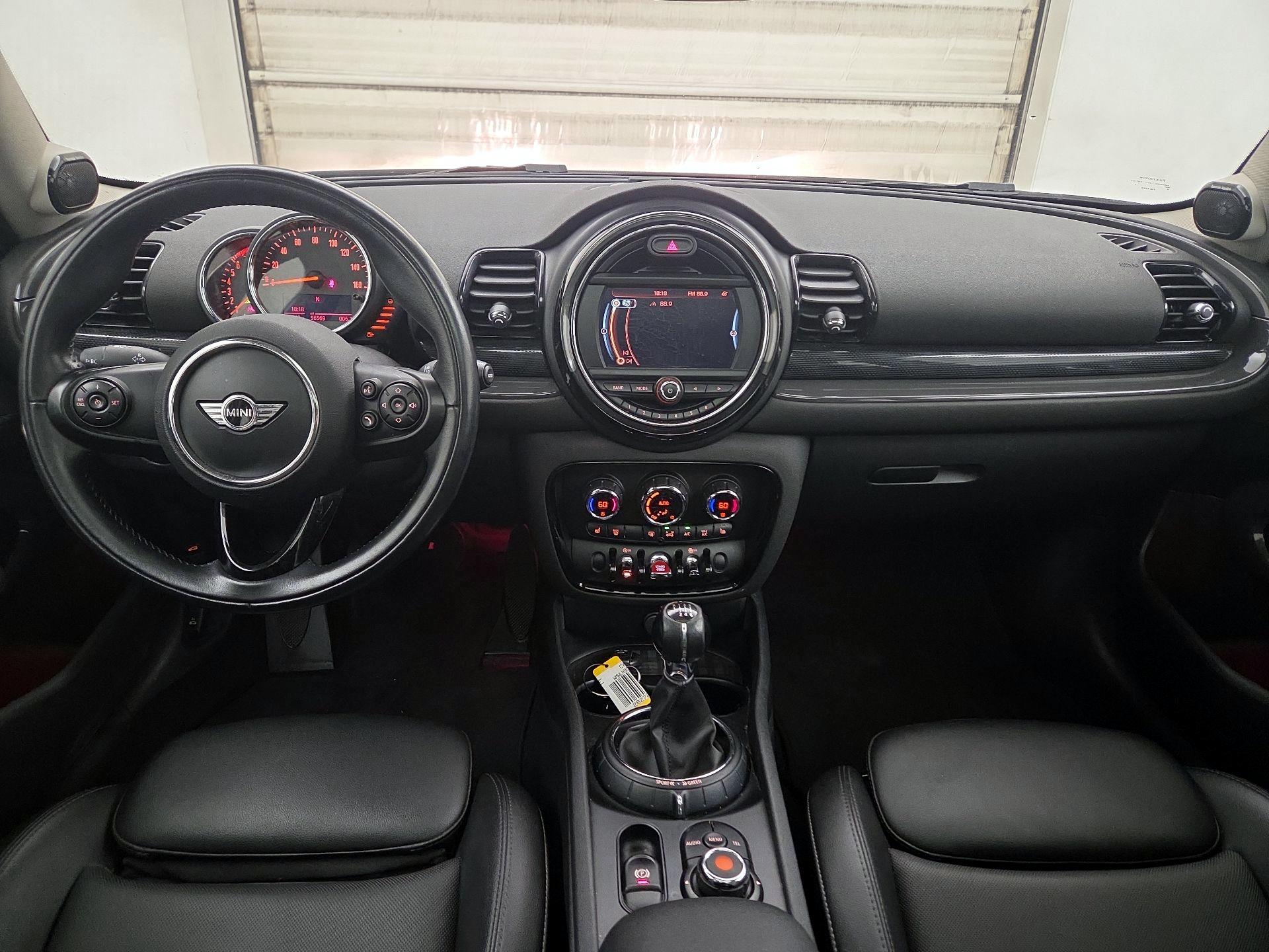 Thumbnail: 2017 MINI Cooper Clubman - 9