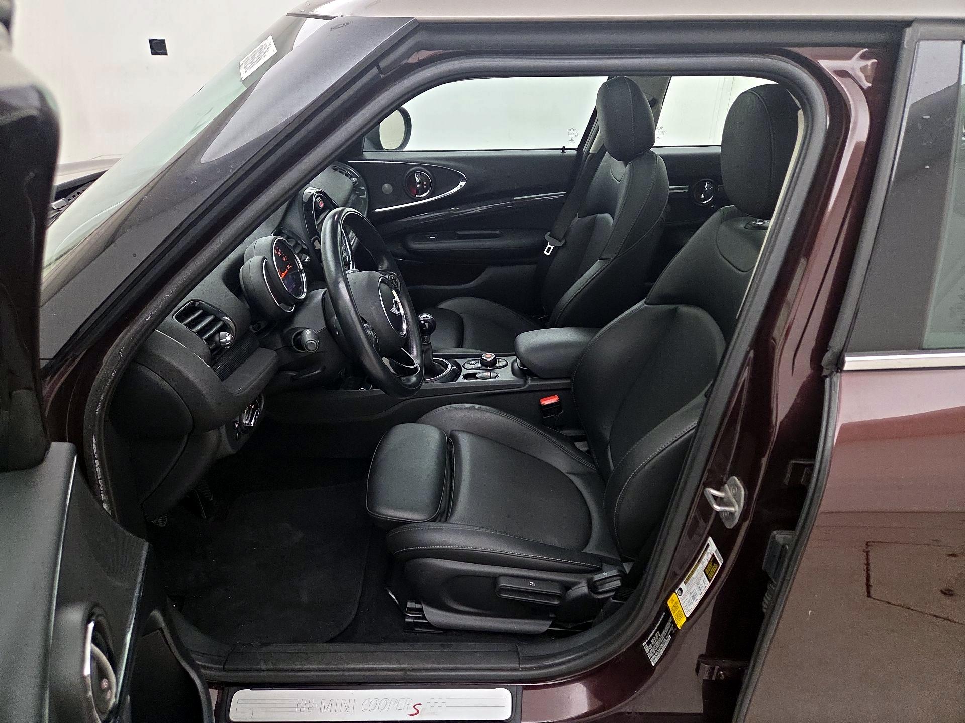 Thumbnail: 2017 MINI Cooper Clubman - 11