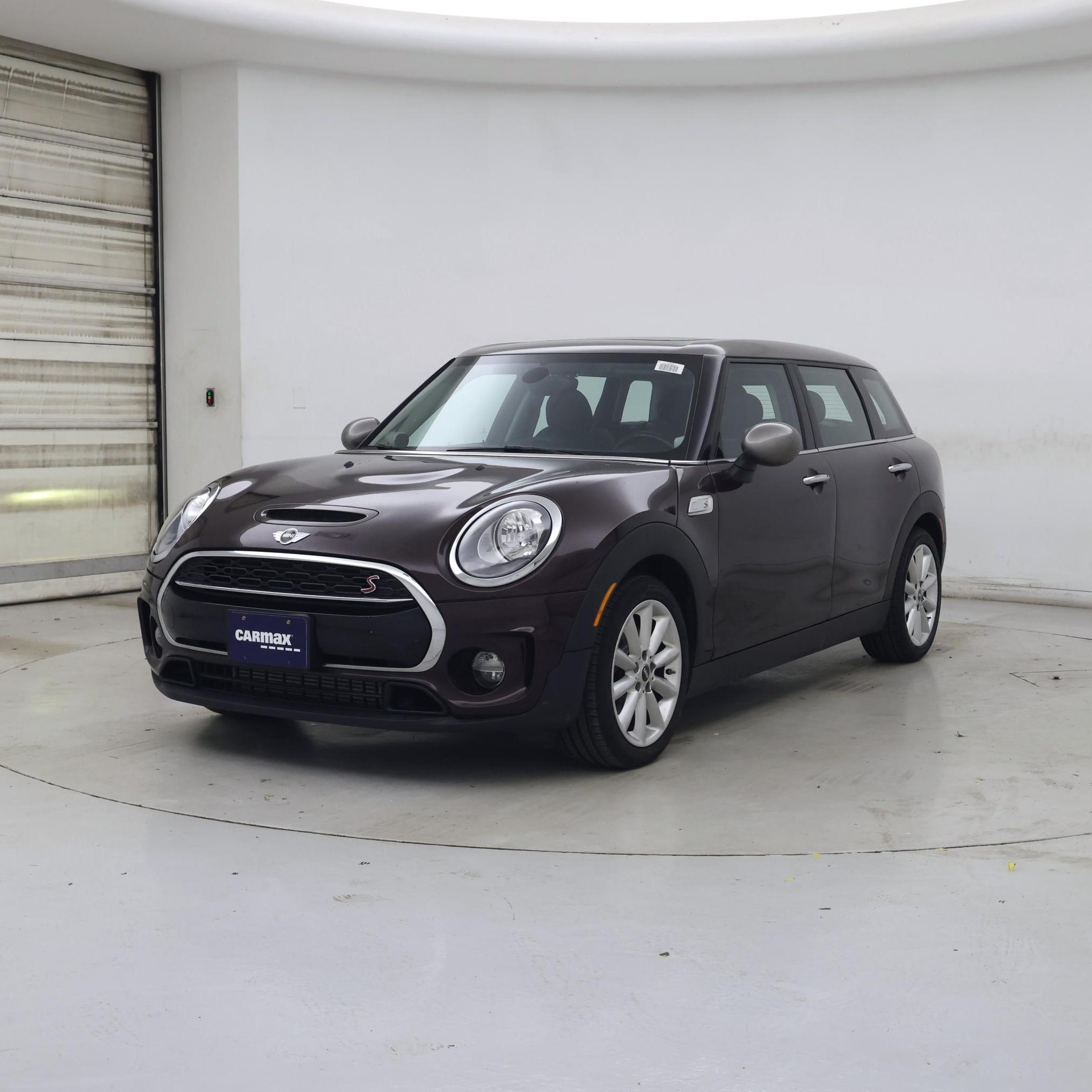 Thumbnail: 2017 MINI Cooper Clubman - 4