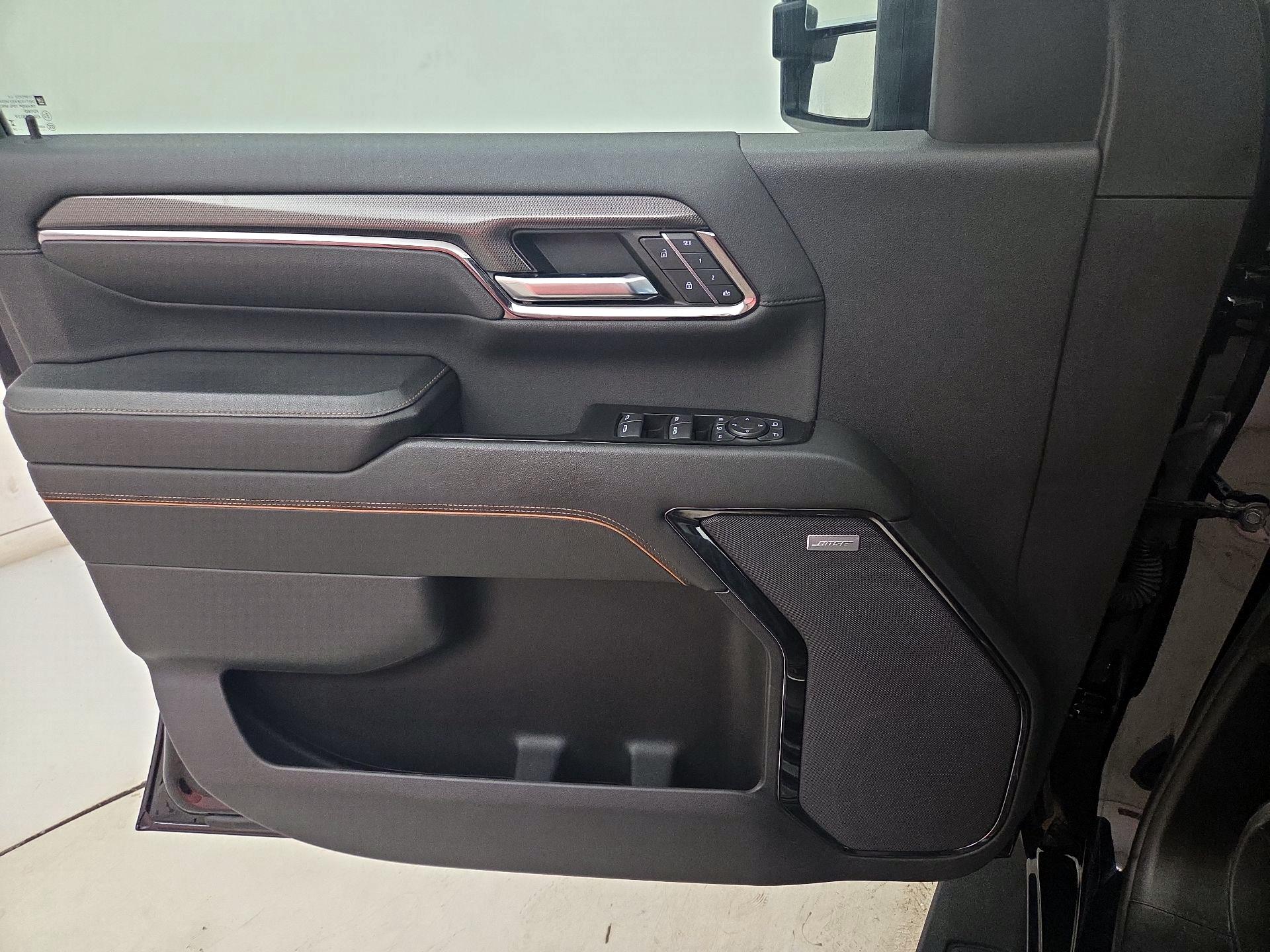 Thumbnail: 2024 GMC Sierra 2500 - 12