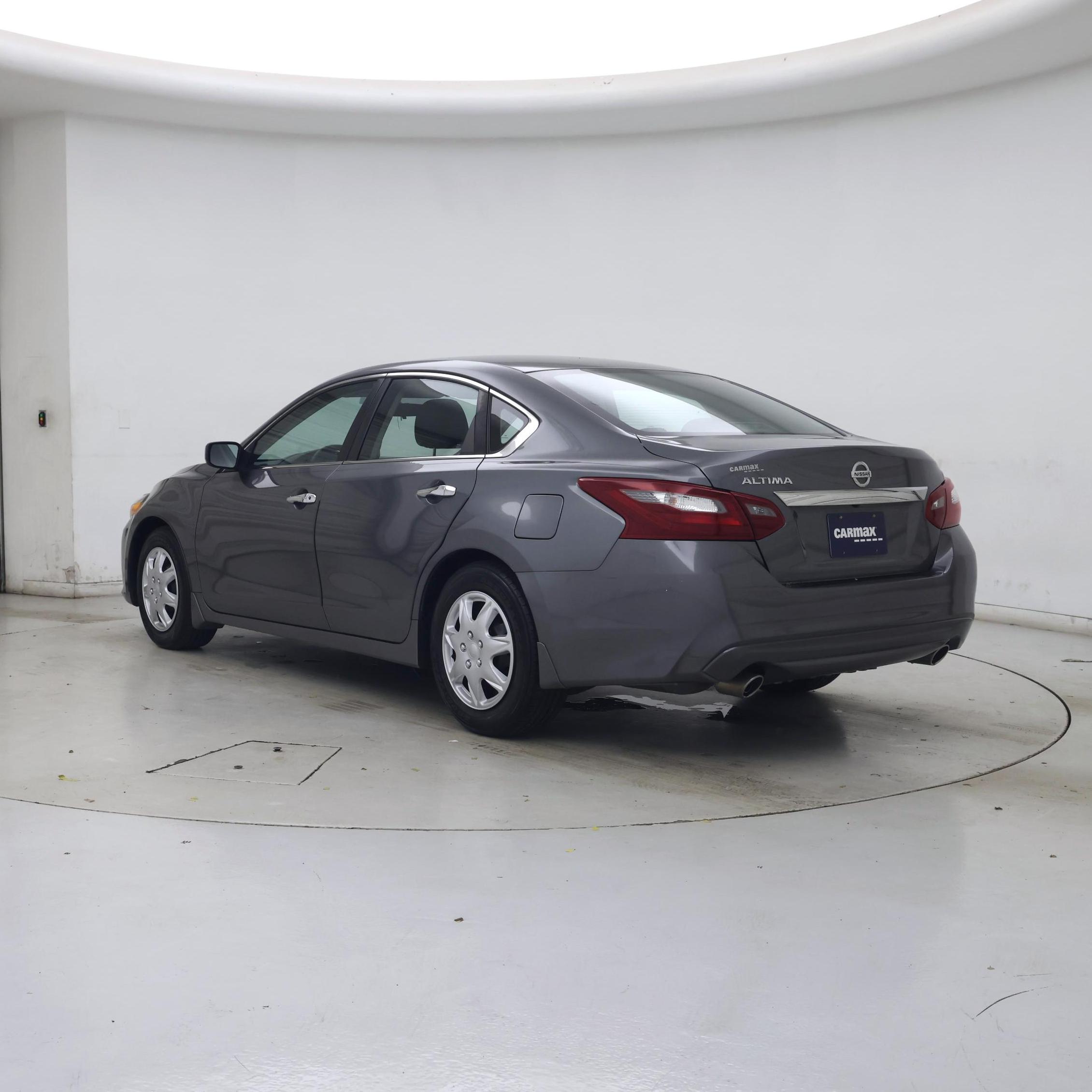 Thumbnail: 2018 Nissan Altima - 2