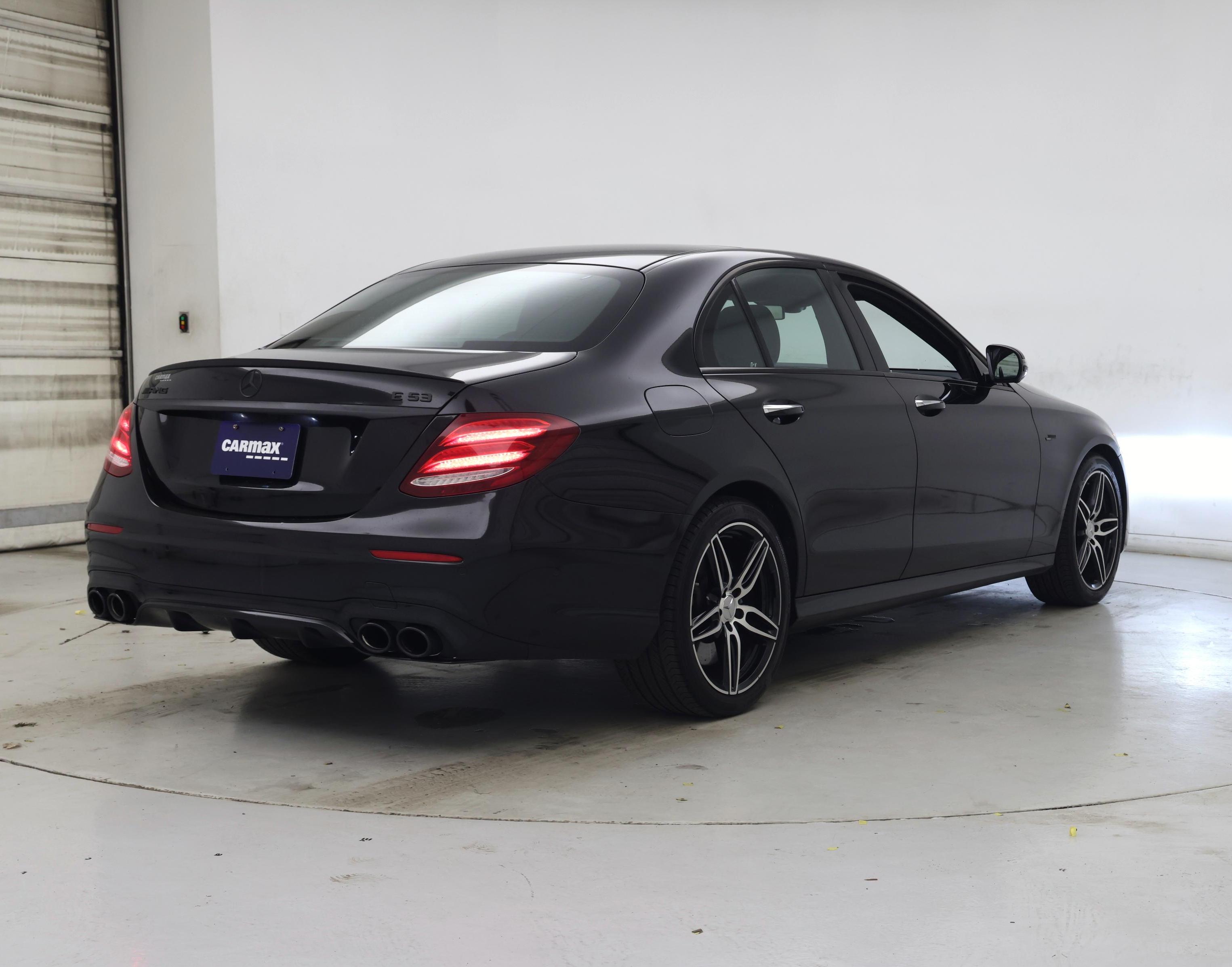 Thumbnail: 2020 Mercedes-Benz E-Class - 8