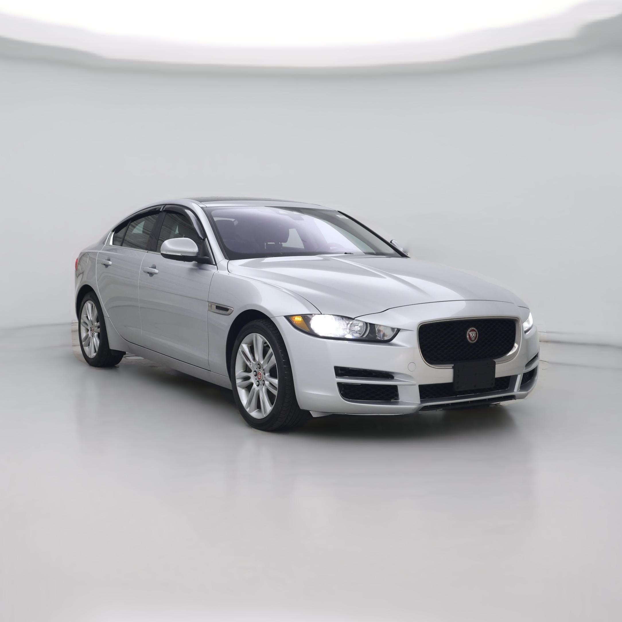 Thumbnail: 2019 Jaguar XE - 1