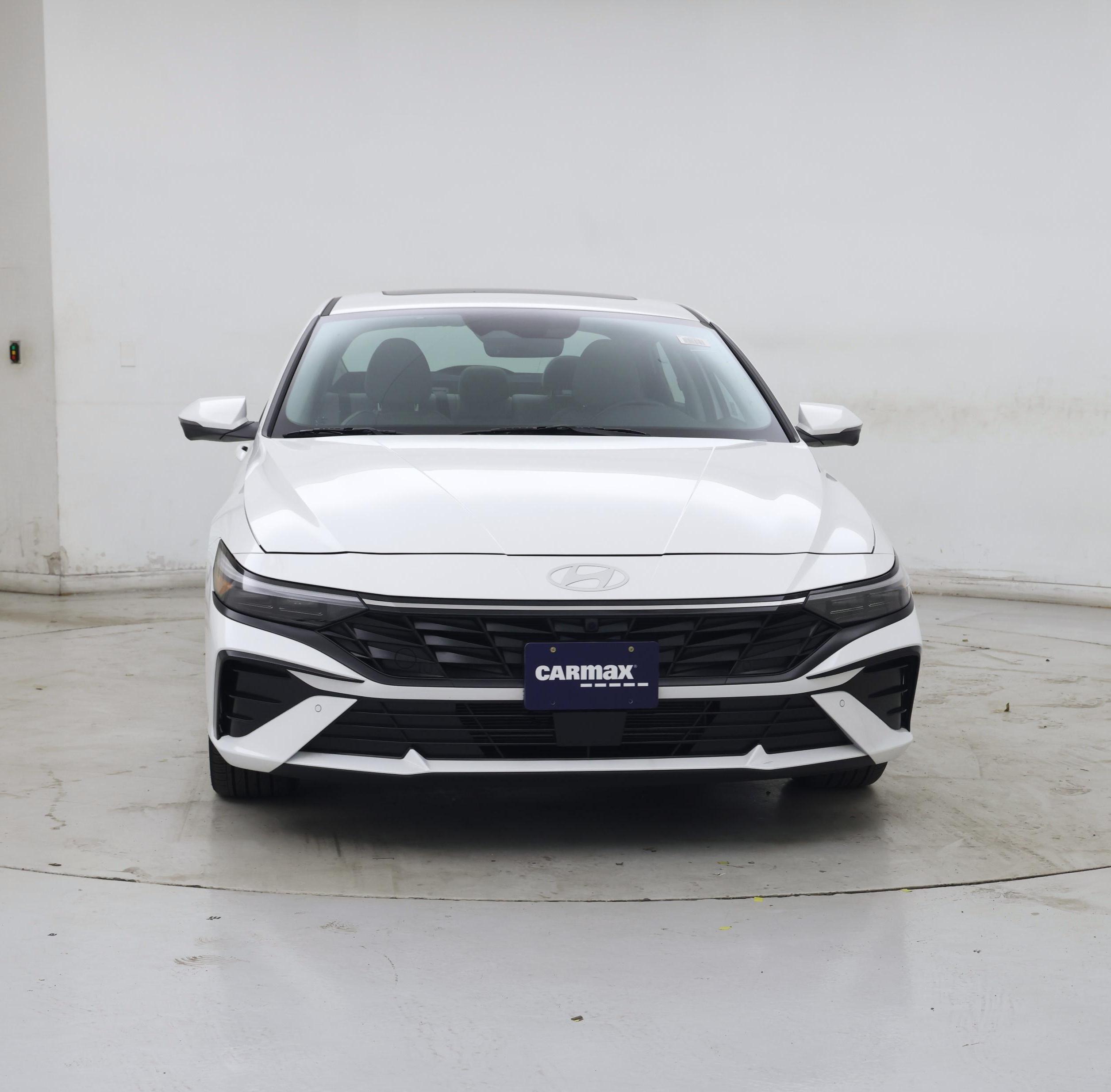 Thumbnail: 2024 Hyundai Elantra - 5