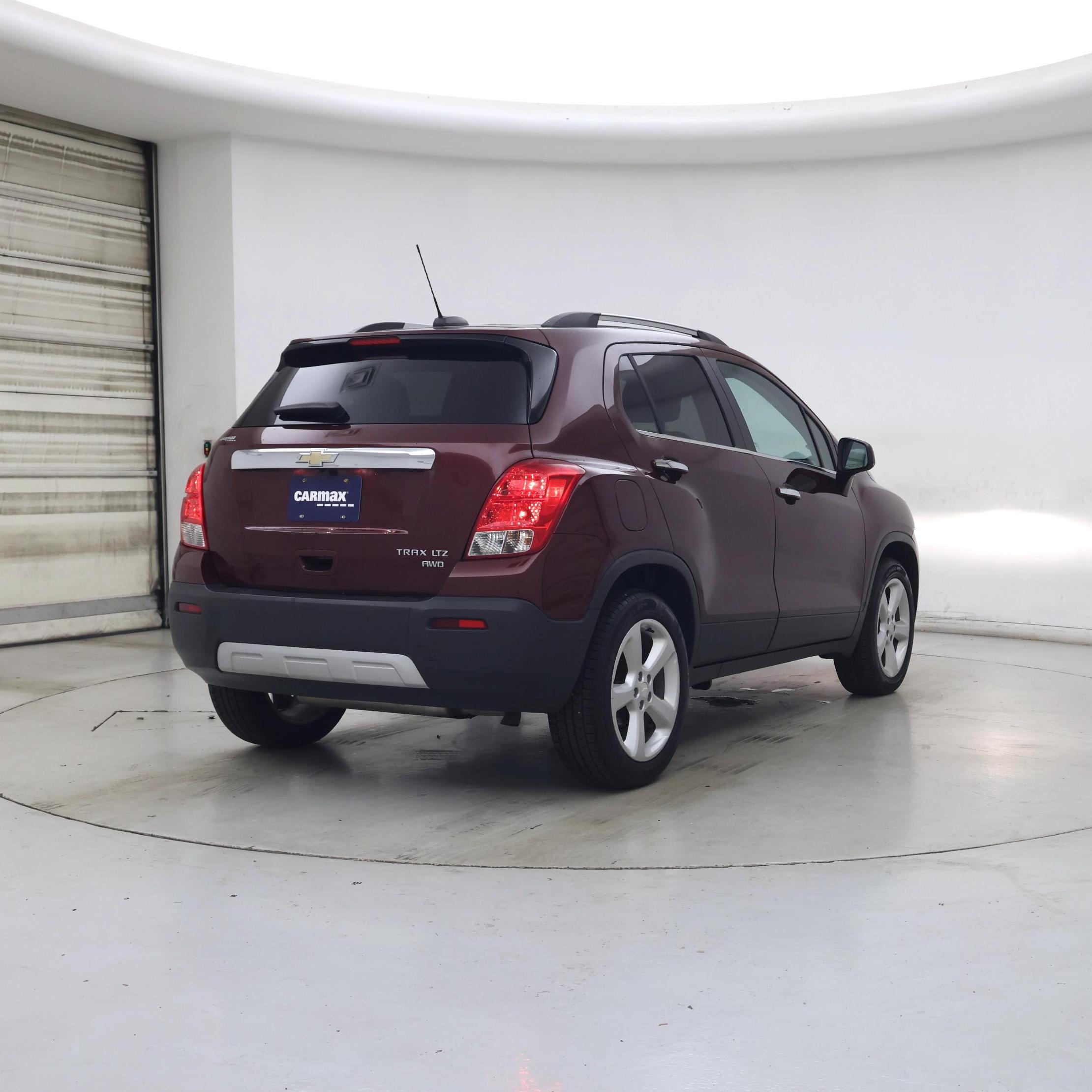 Thumbnail: 2016 Chevrolet Trax - 8