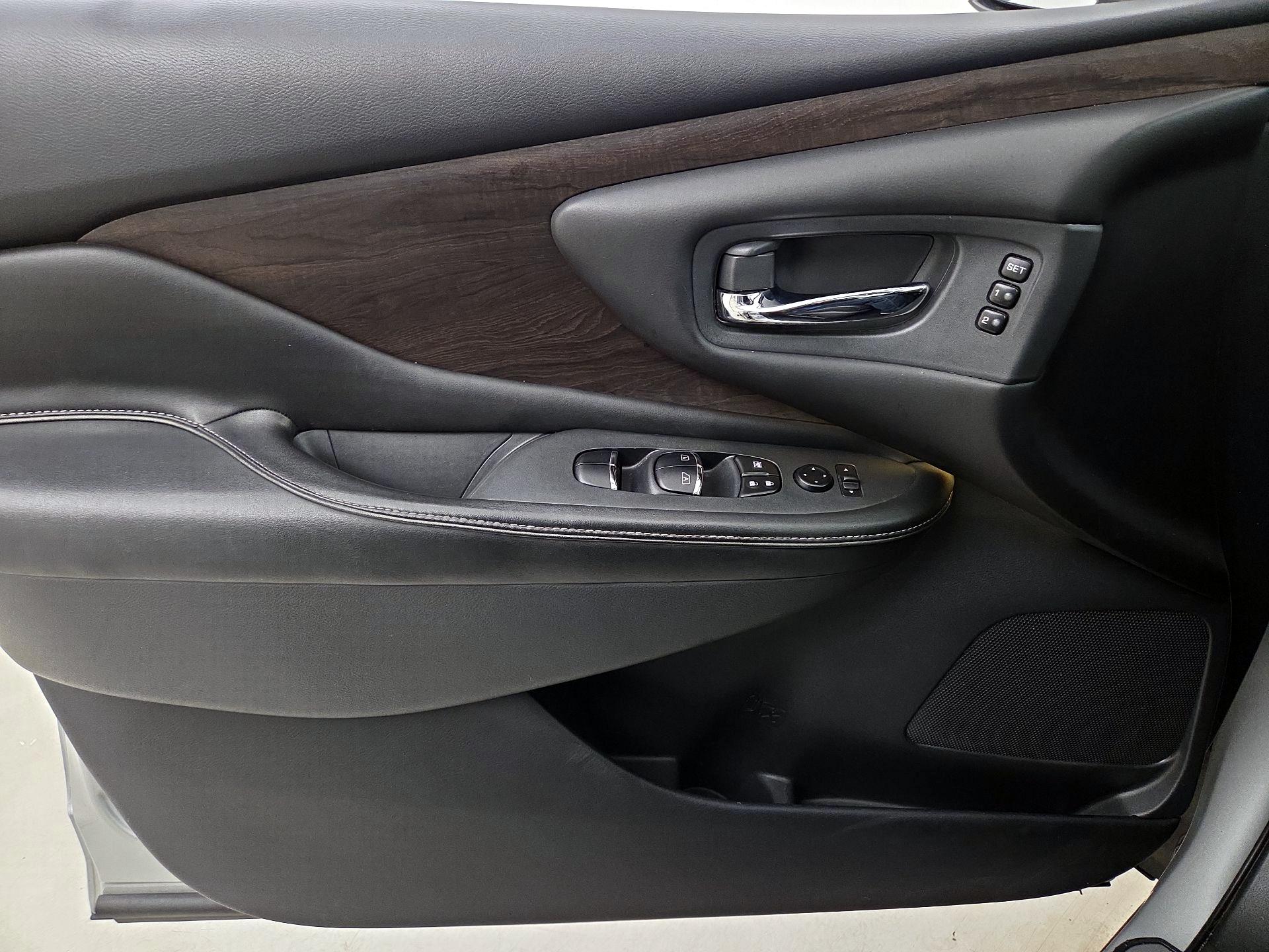 Thumbnail: 2020 Nissan Murano - 12