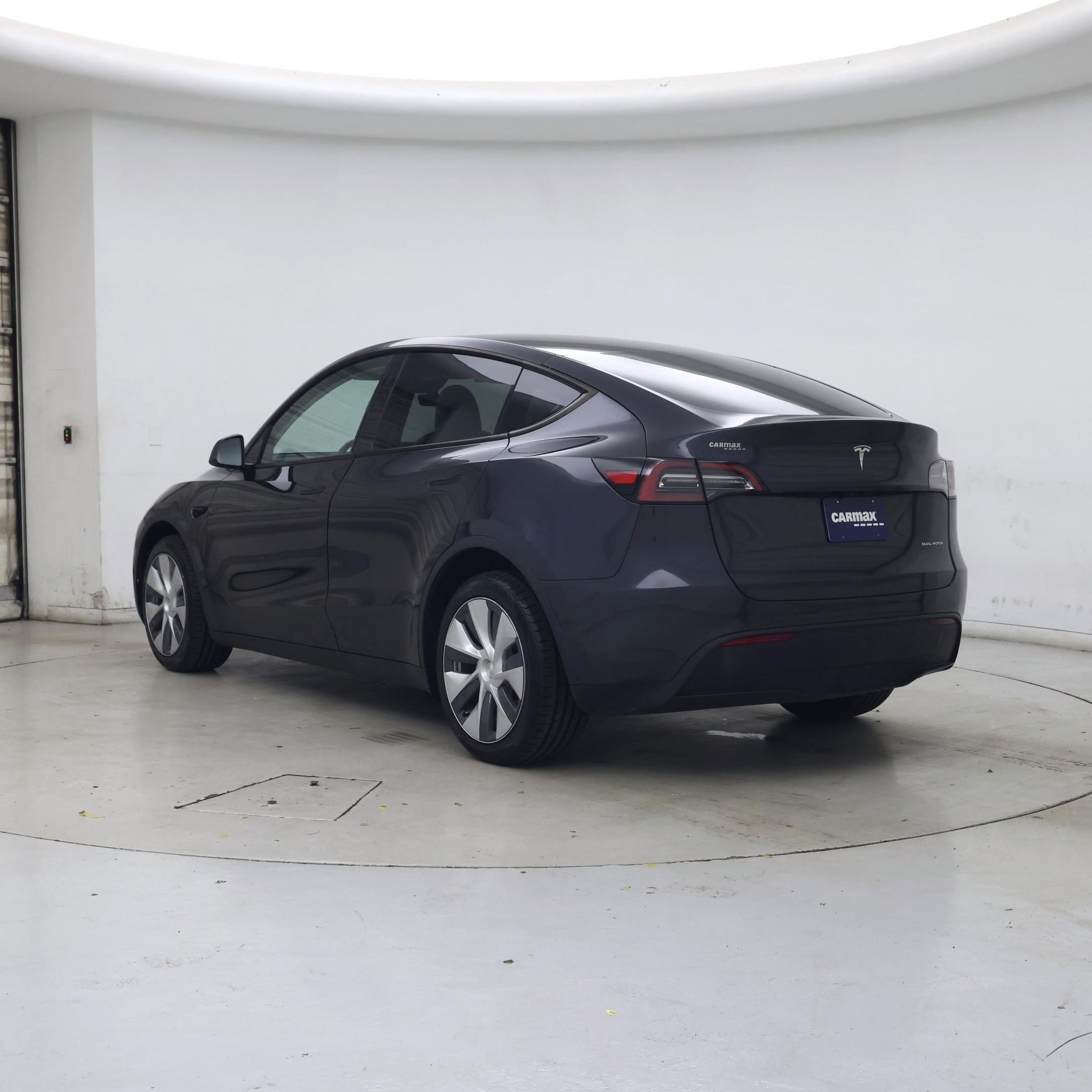 Thumbnail: 2024 Tesla Model Y - 2