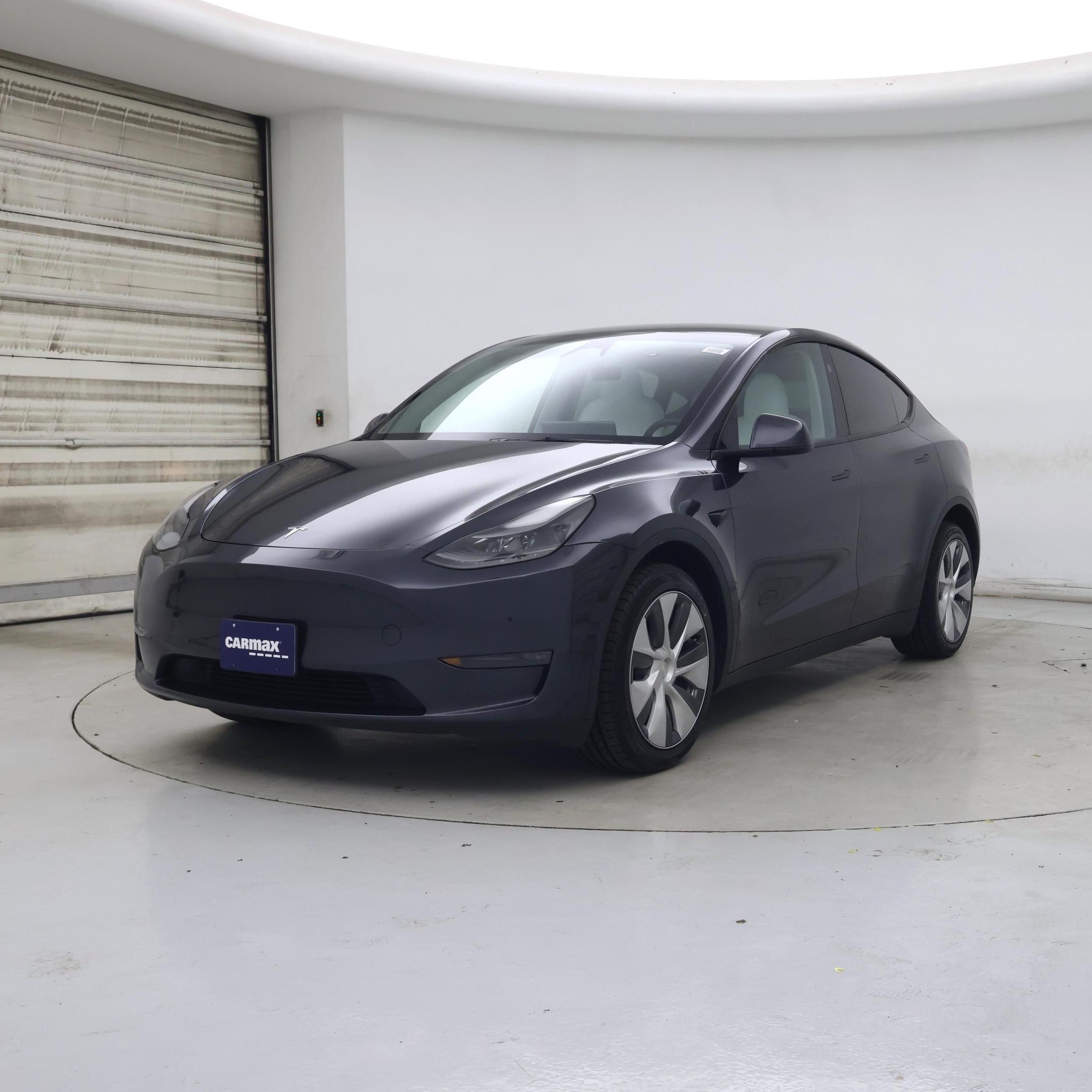 Thumbnail: 2024 Tesla Model Y - 4