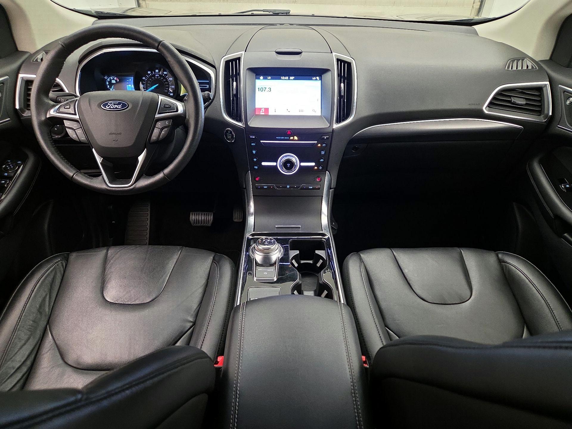 Thumbnail: 2019 Ford Edge - 9