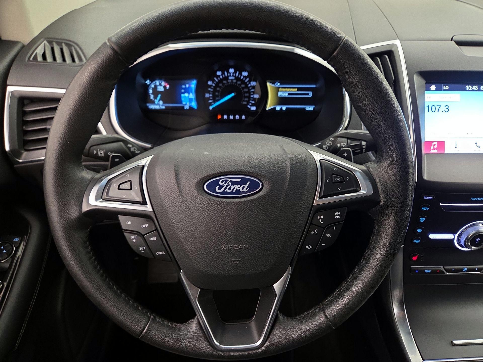 Thumbnail: 2019 Ford Edge - 10