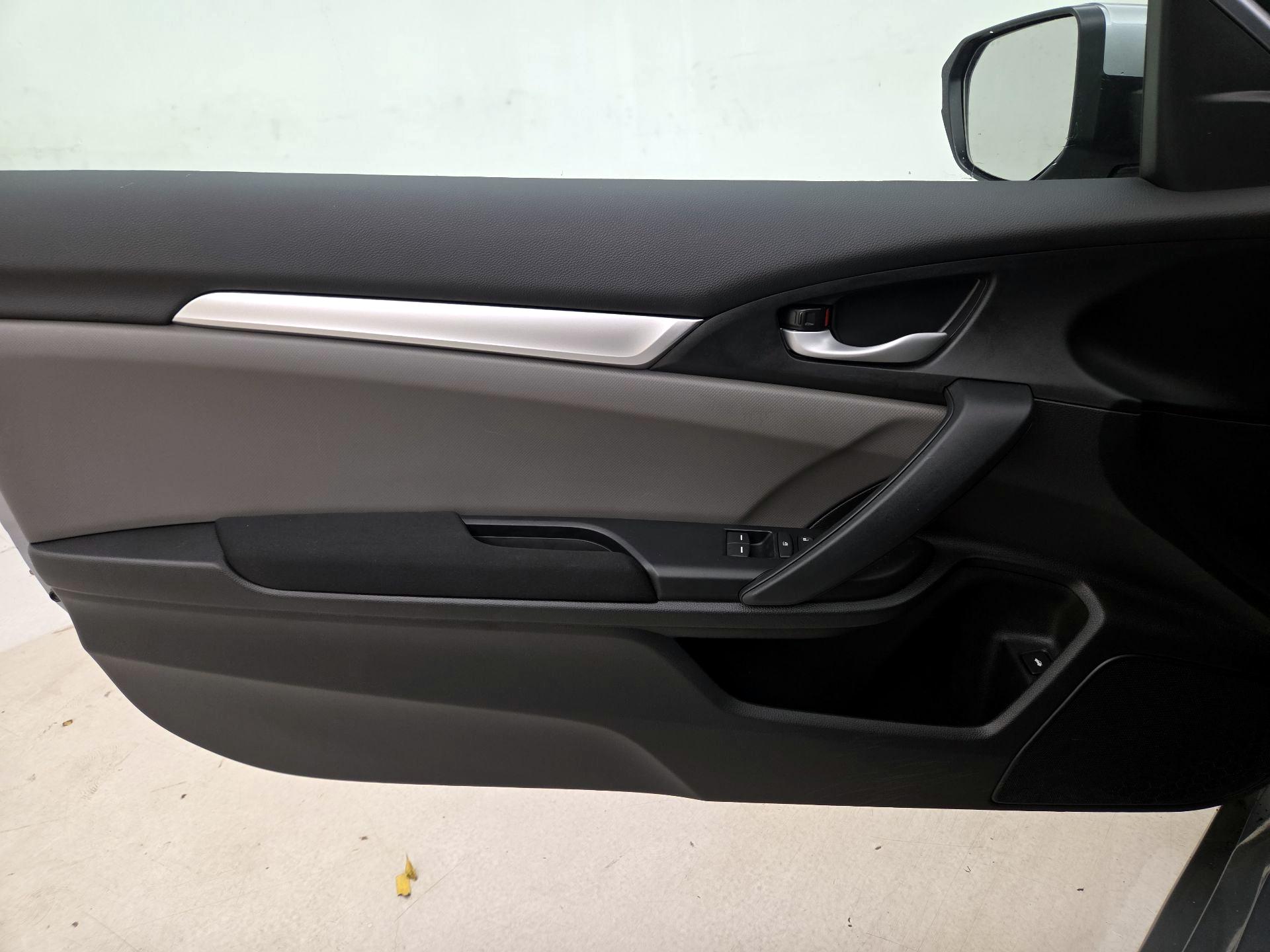 Thumbnail: 2018 Honda Civic - 12