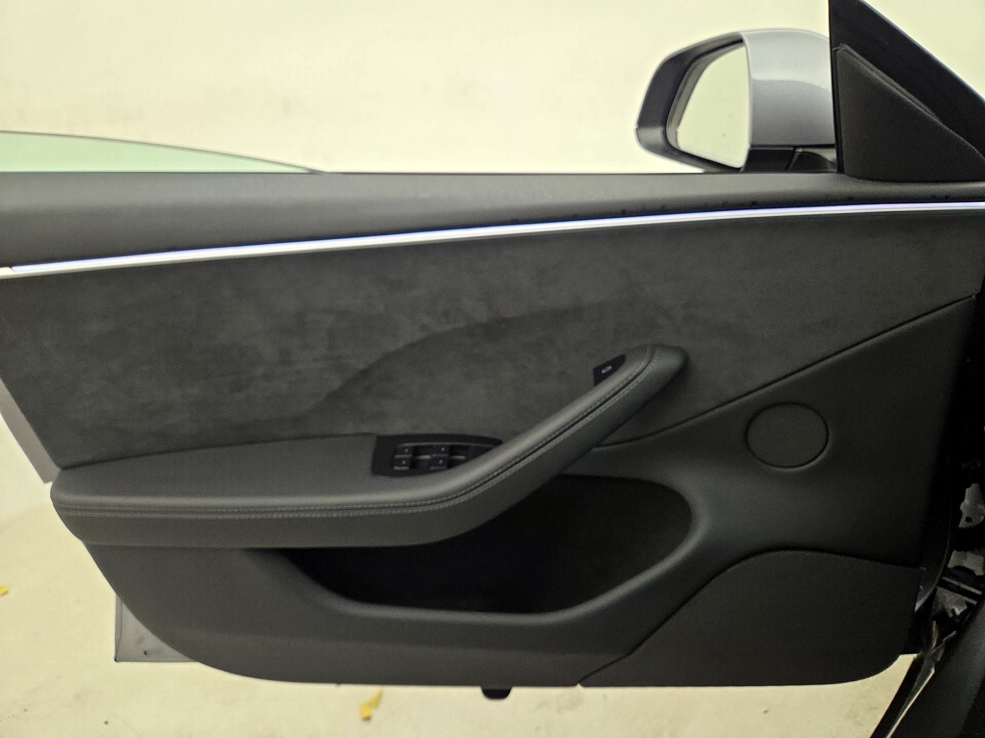 Thumbnail: 2025 Tesla Model 3 - 12