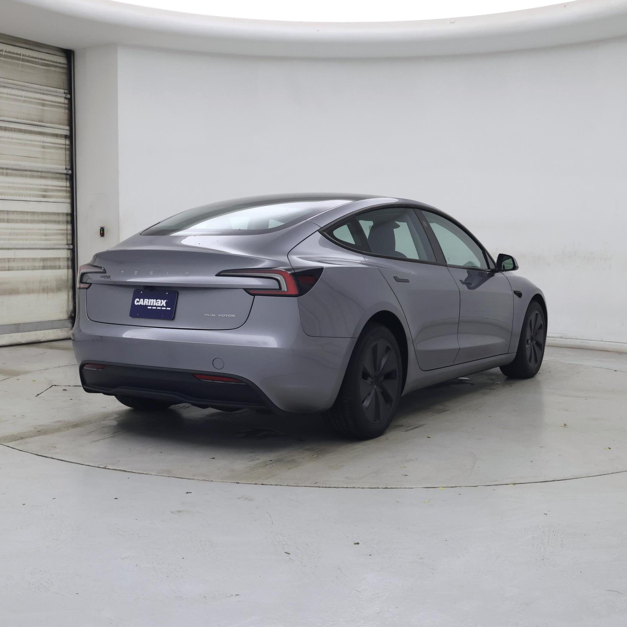 Thumbnail: 2025 Tesla Model 3 - 8