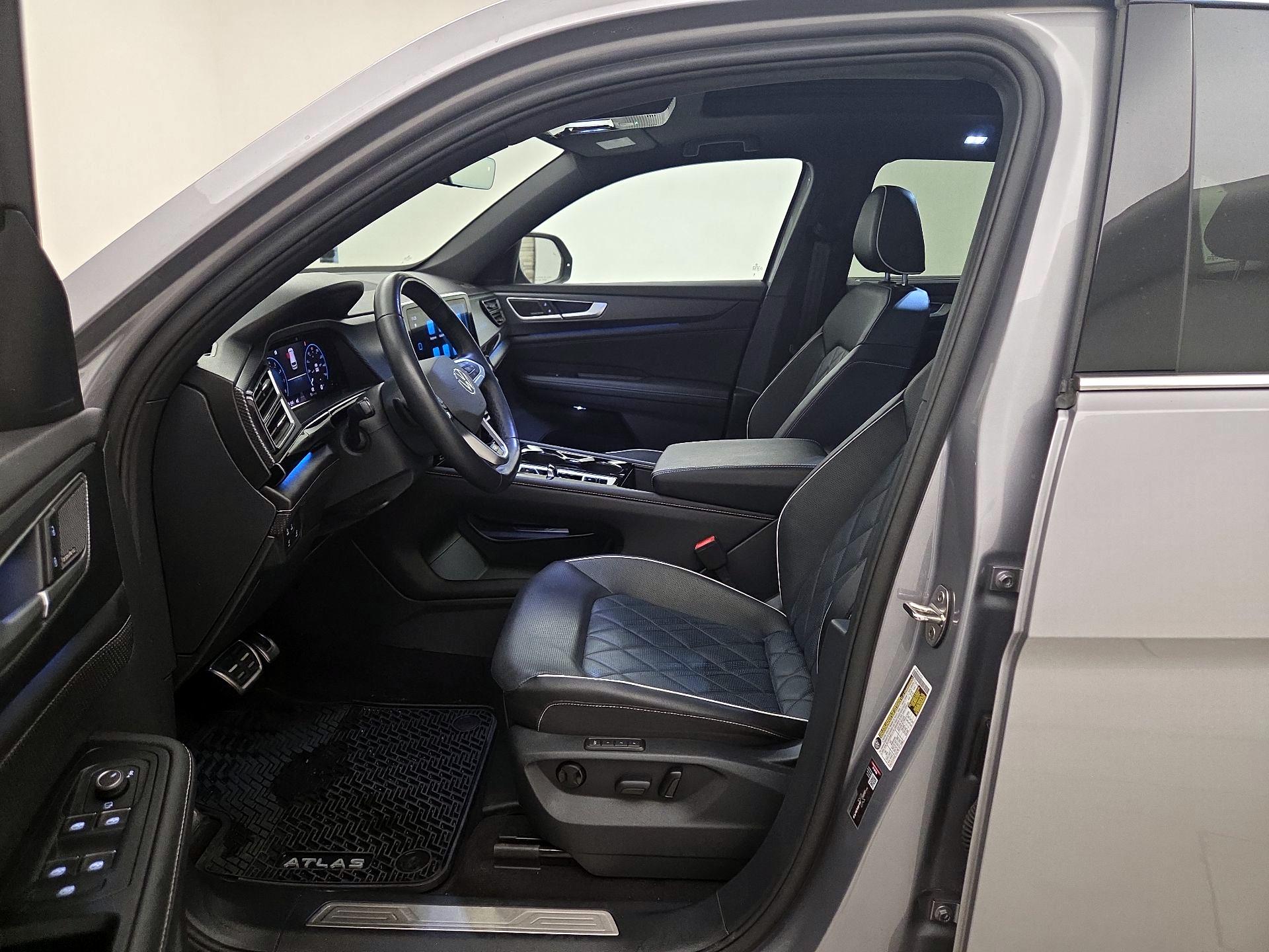 Thumbnail: 2024 Volkswagen Atlas - 11