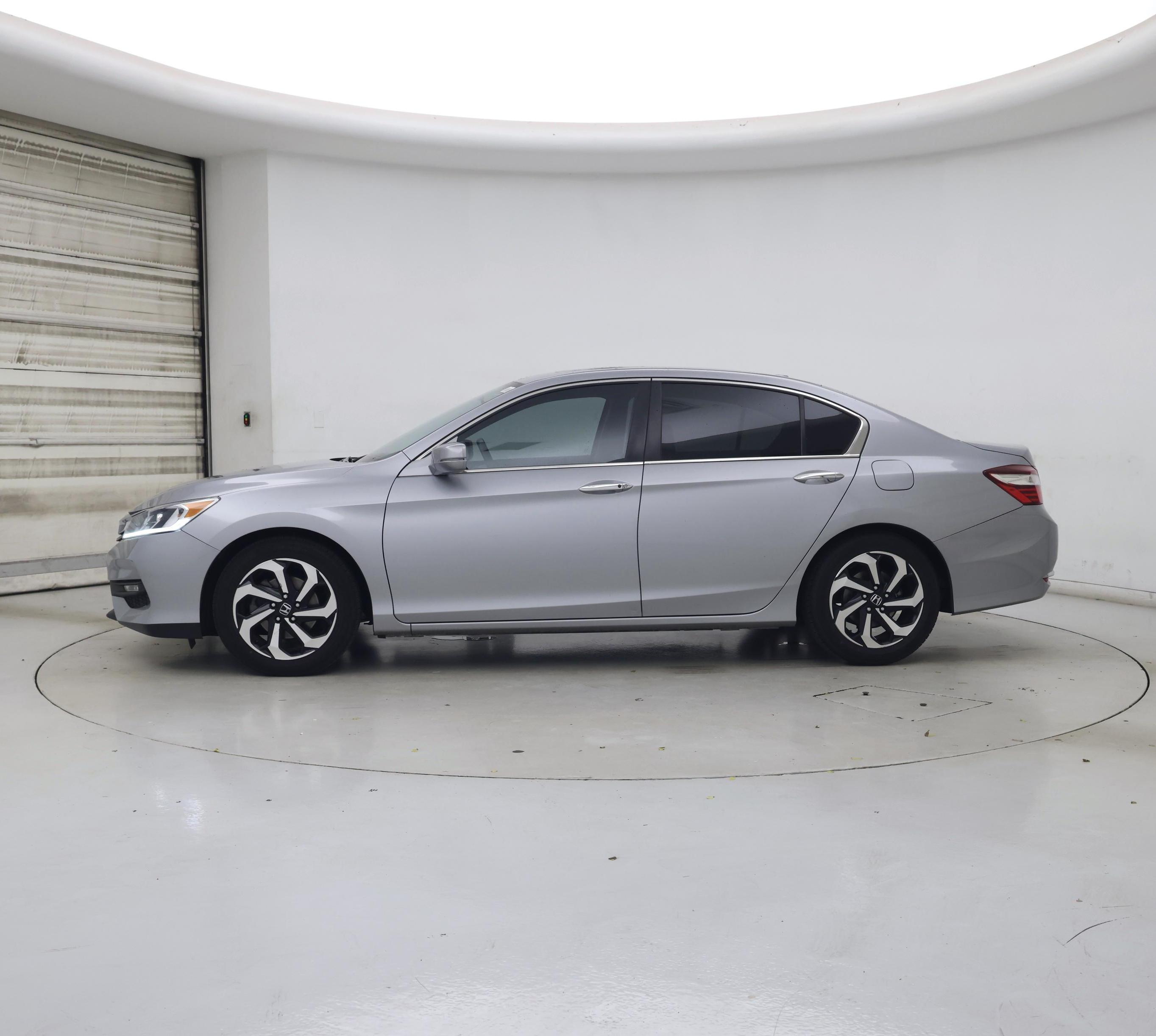 Thumbnail: 2016 Honda Accord - 3