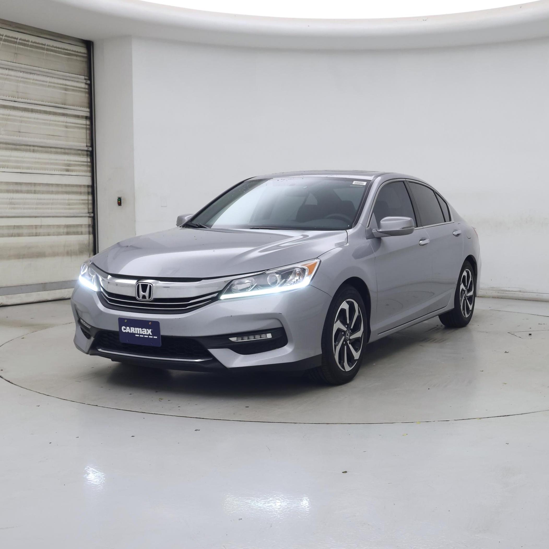 Thumbnail: 2016 Honda Accord - 4