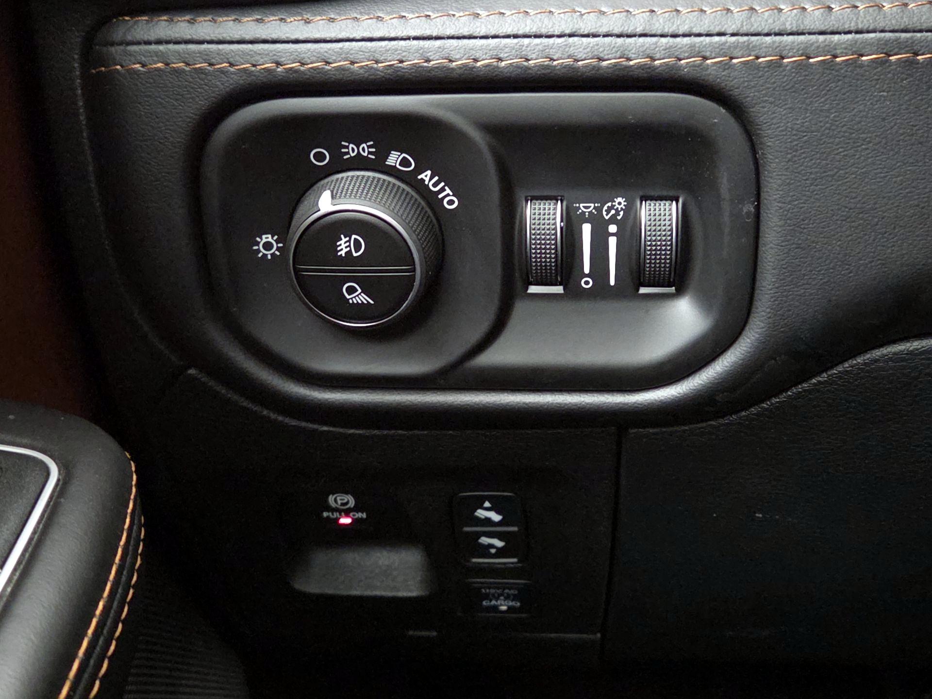 Thumbnail: 2022 RAM 1500 - 13