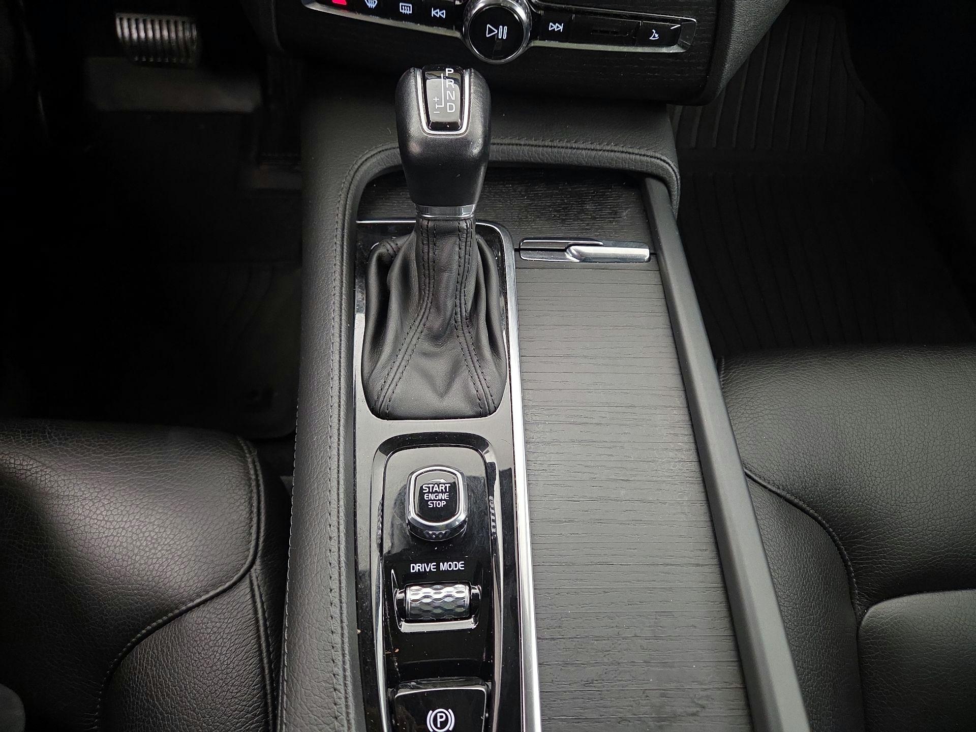 Thumbnail: 2020 Volvo XC90 - 18