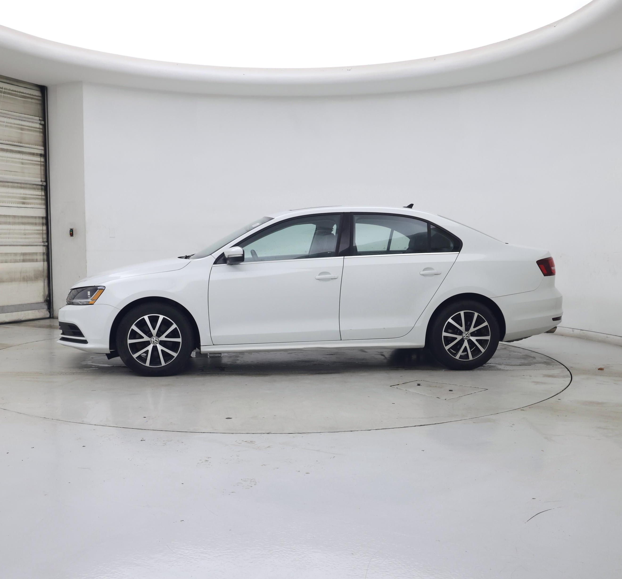 Thumbnail: 2017 Volkswagen Jetta - 3