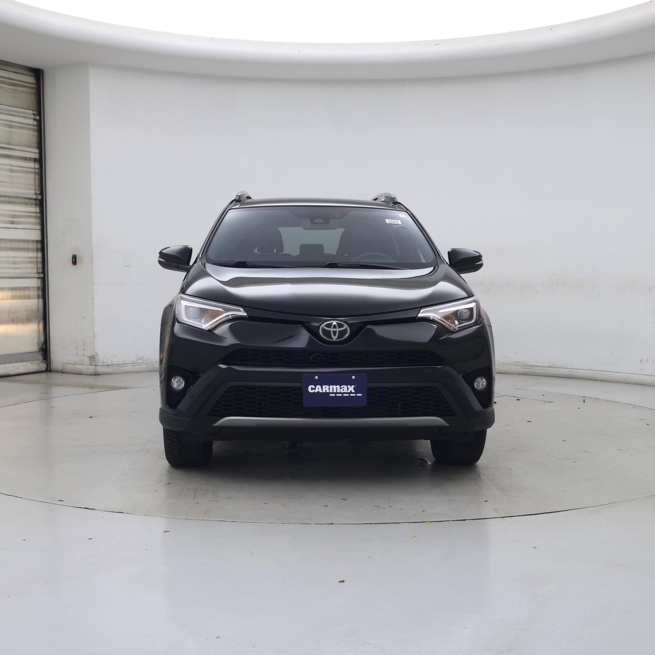 Thumbnail: 2018 Toyota RAV4 - 5