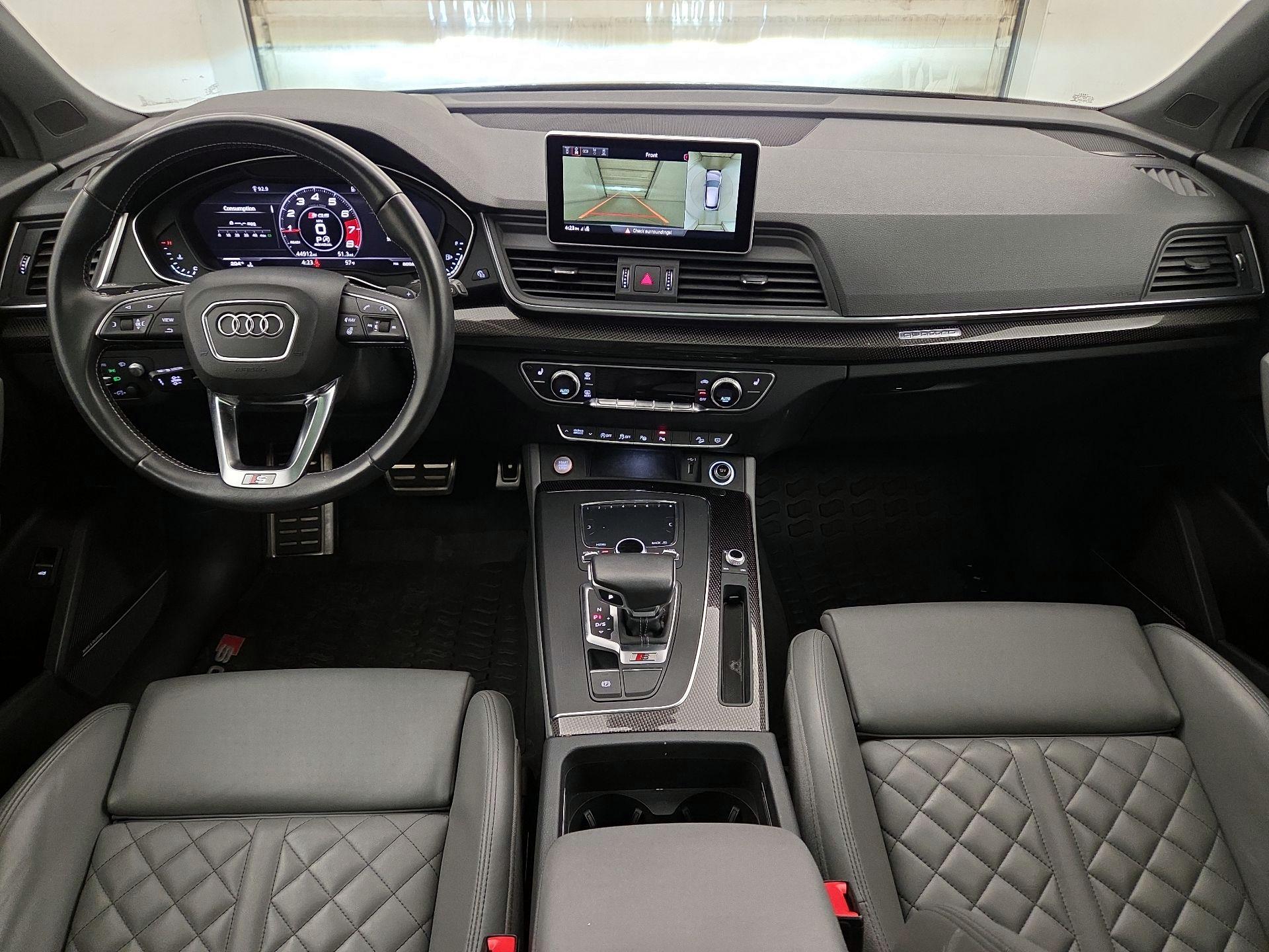 Thumbnail: 2019 Audi SQ5 - 9