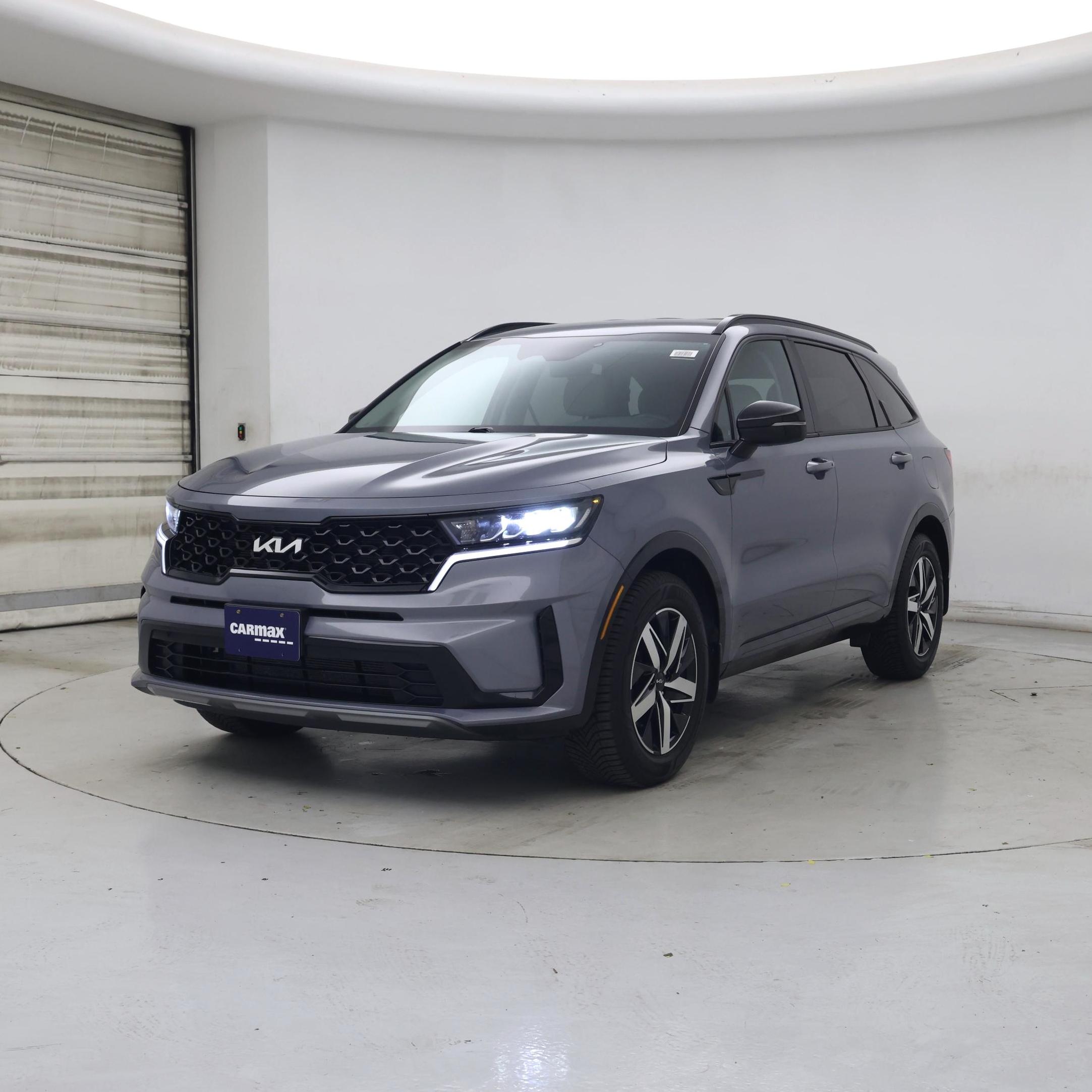 Thumbnail: 2022 Kia Sorento - 4