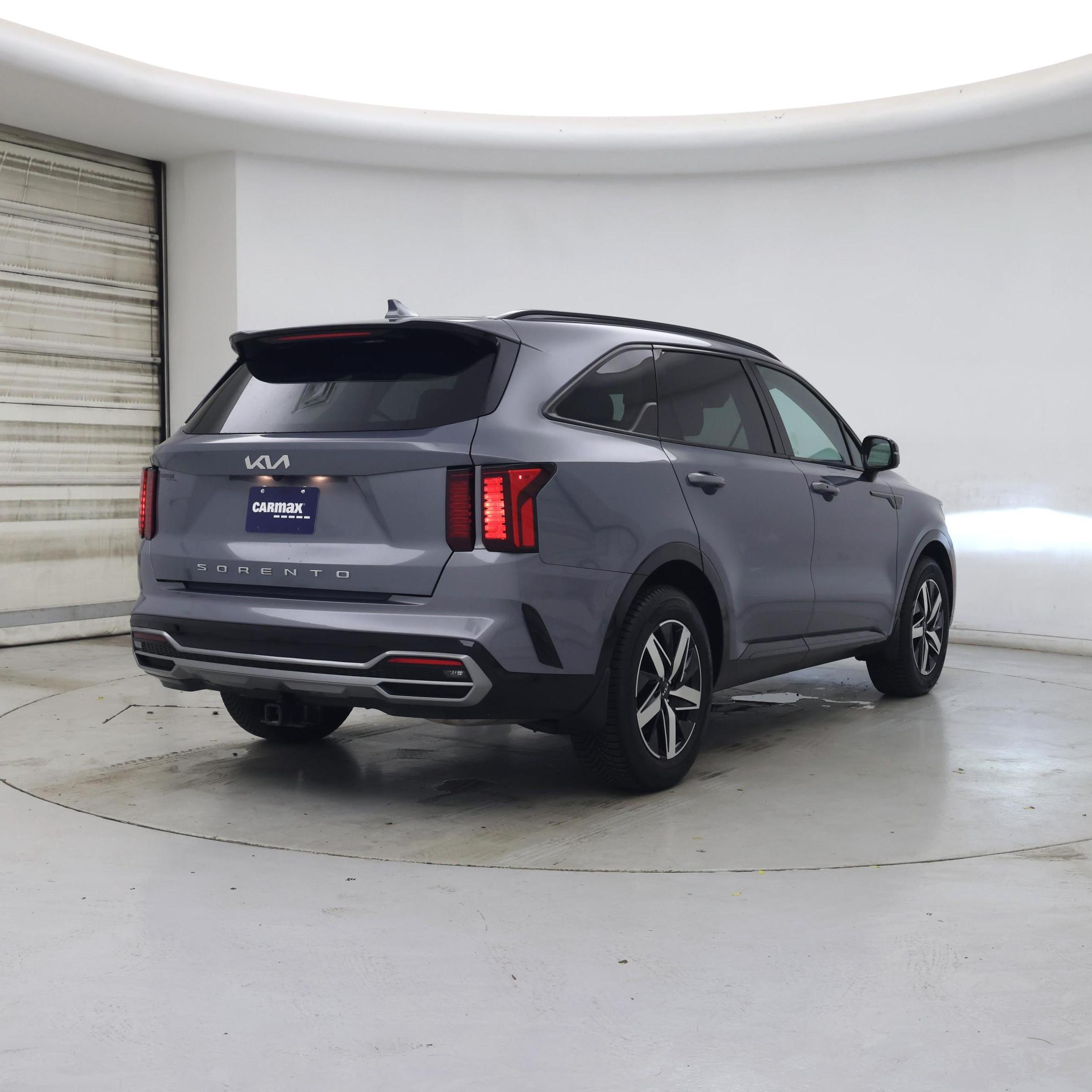 Thumbnail: 2022 Kia Sorento - 8