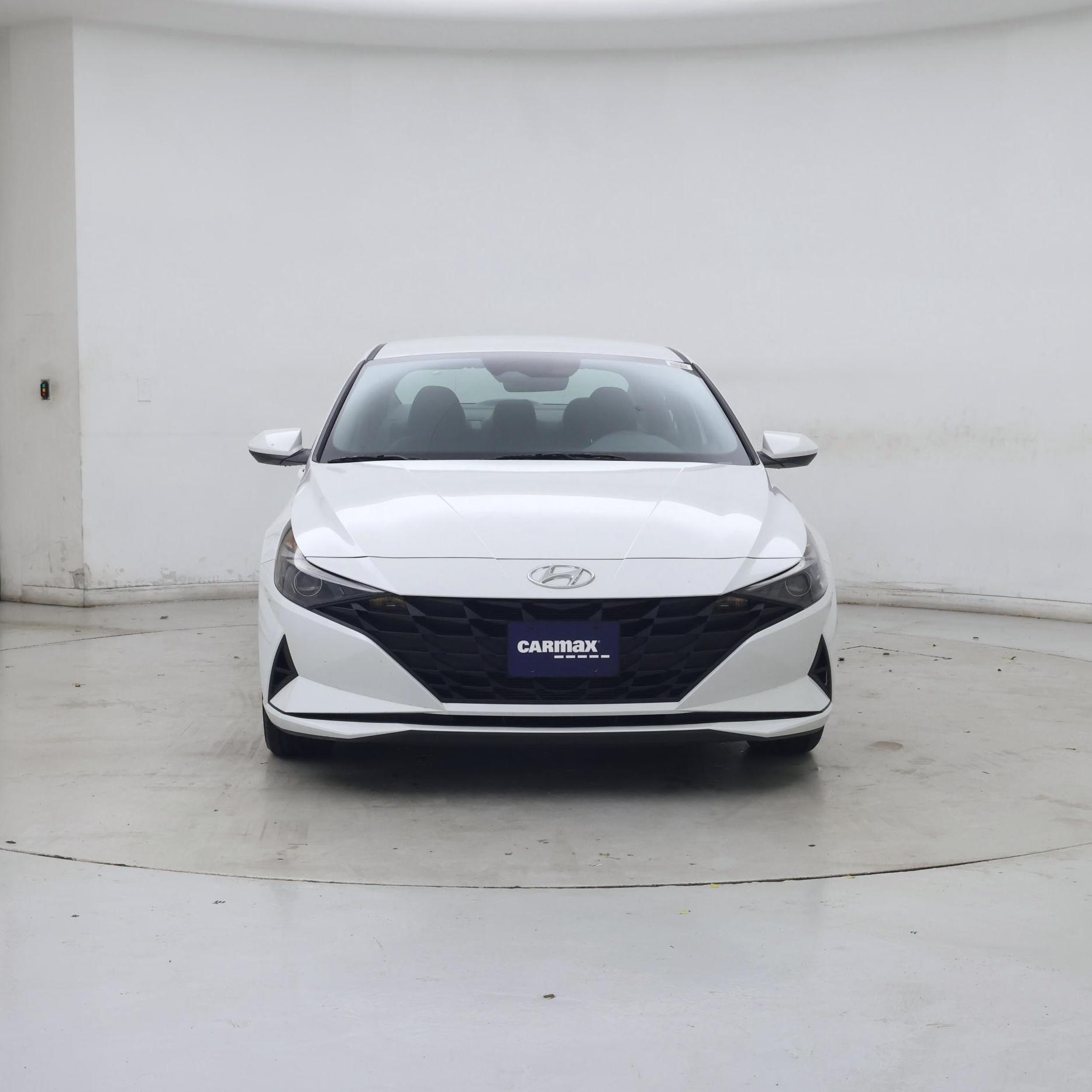 Thumbnail: 2023 Hyundai Elantra - 5