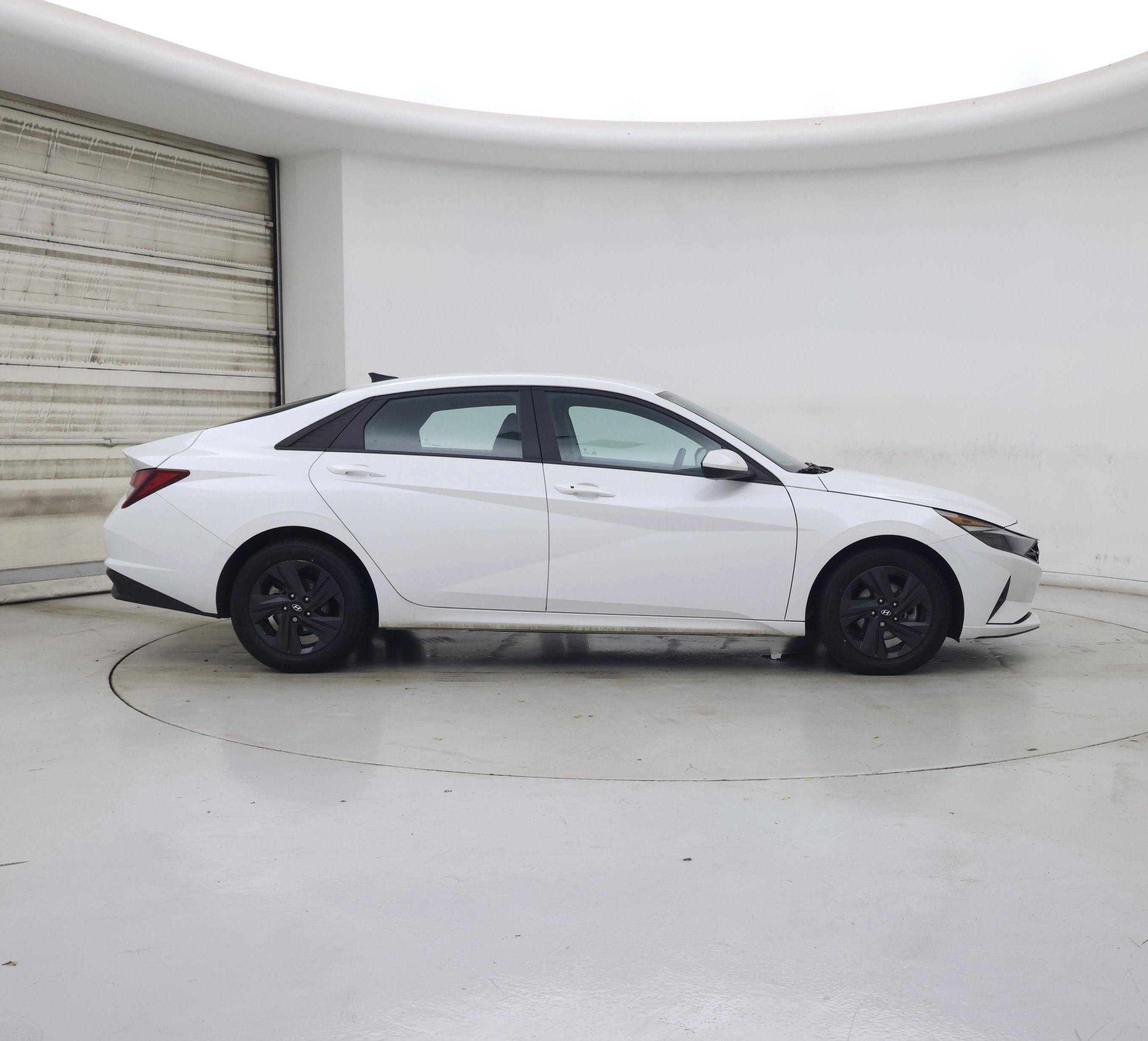 Thumbnail: 2023 Hyundai Elantra - 7