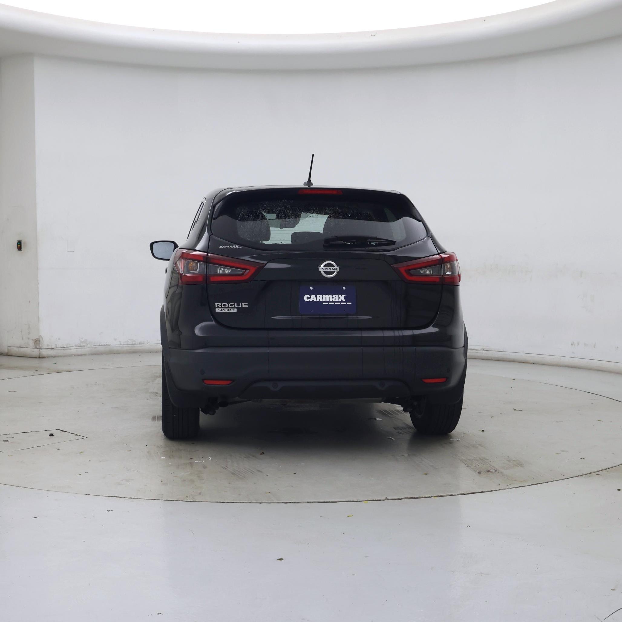Thumbnail: 2021 Nissan Rogue Sport - 6