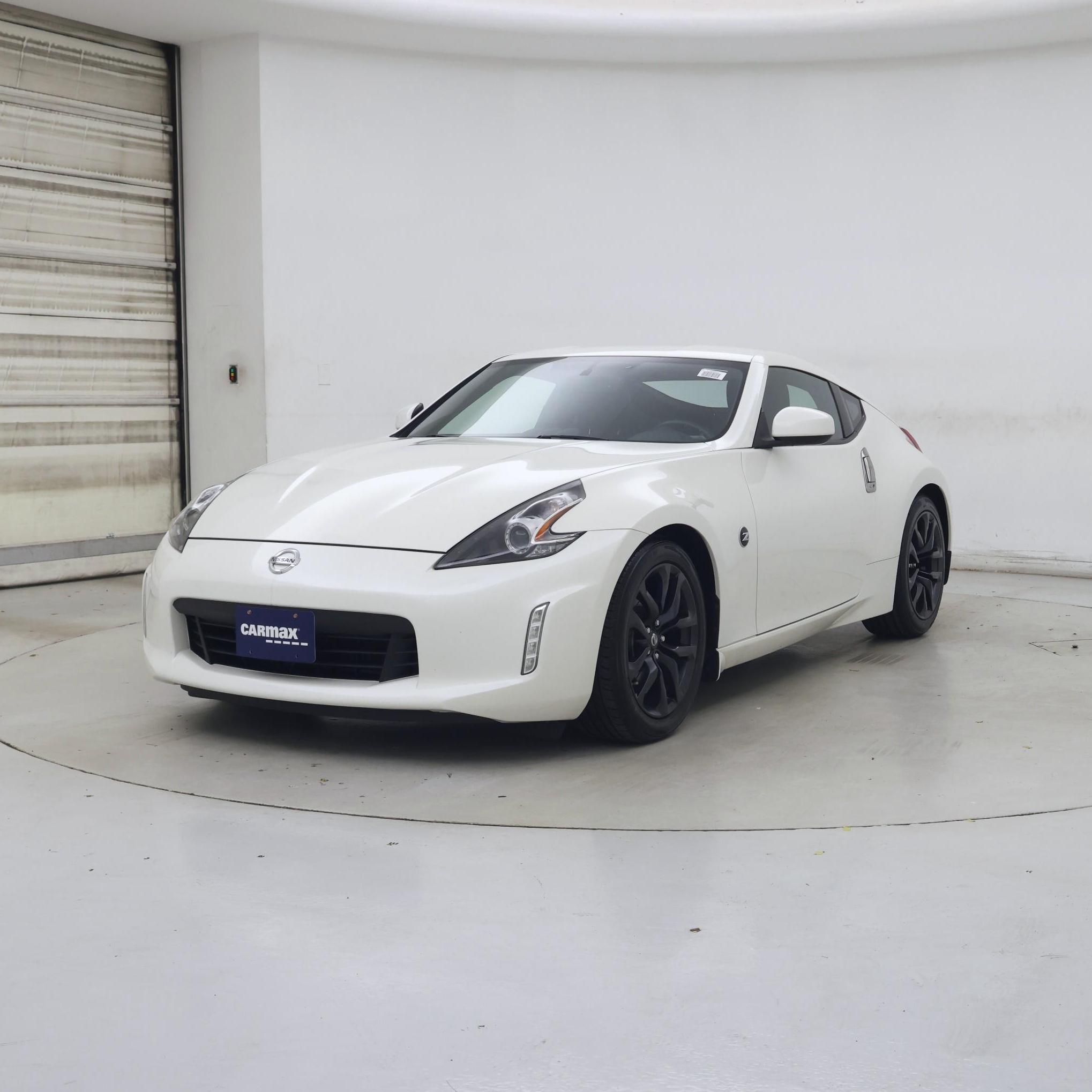 Thumbnail: 2018 Nissan Z - 4