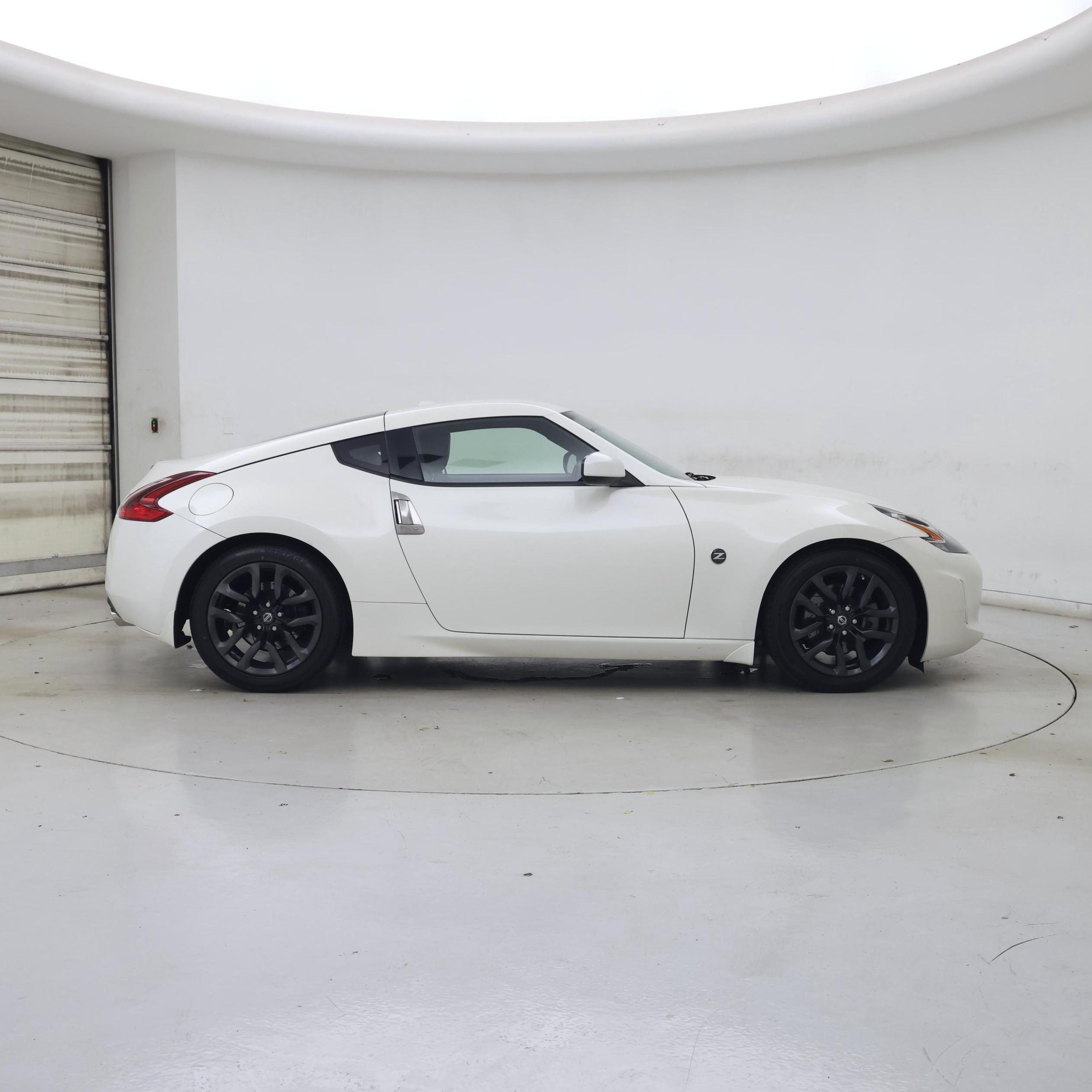 Thumbnail: 2018 Nissan Z - 7