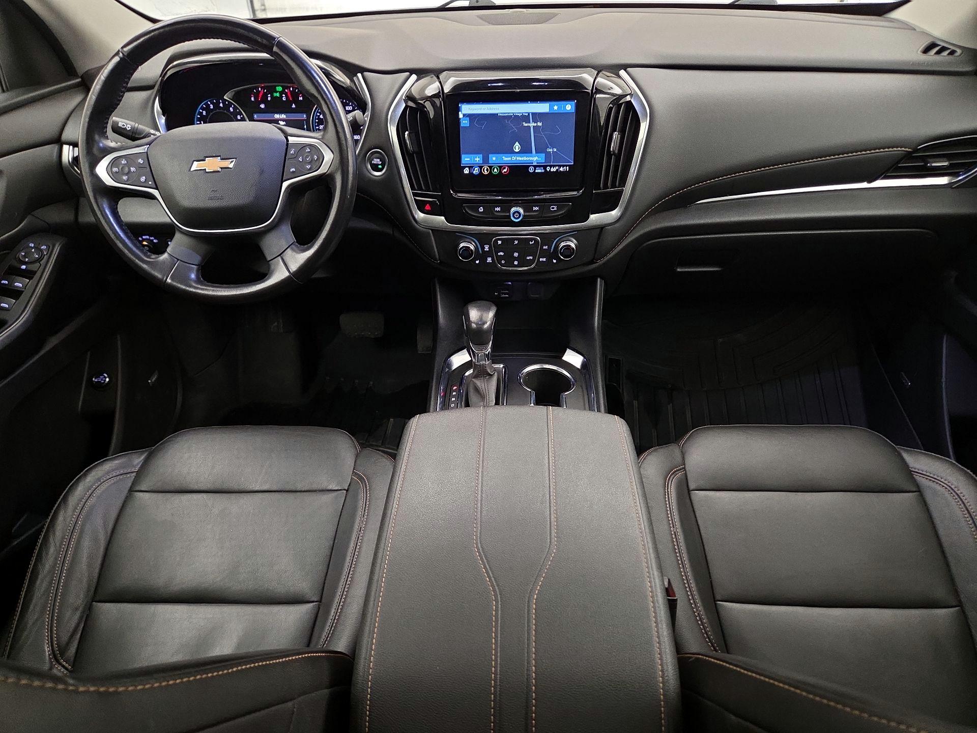Thumbnail: 2021 Chevrolet Traverse - 9