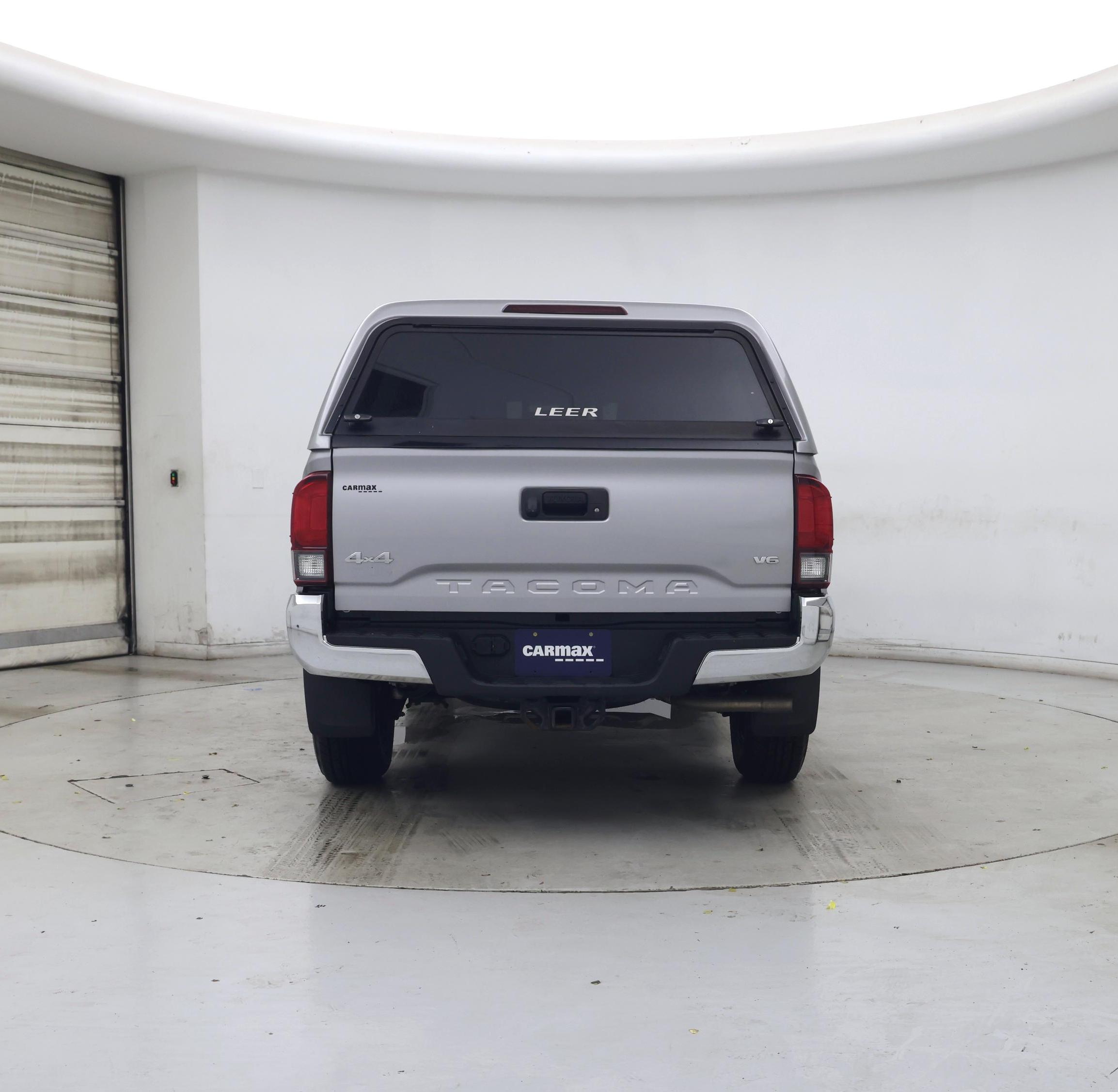 Thumbnail: 2020 Toyota Tacoma - 6