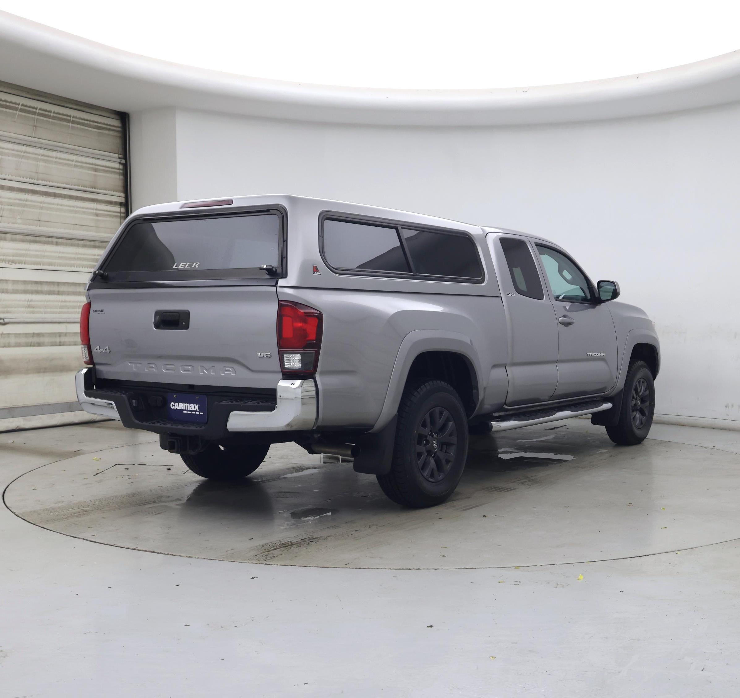 Thumbnail: 2020 Toyota Tacoma - 8