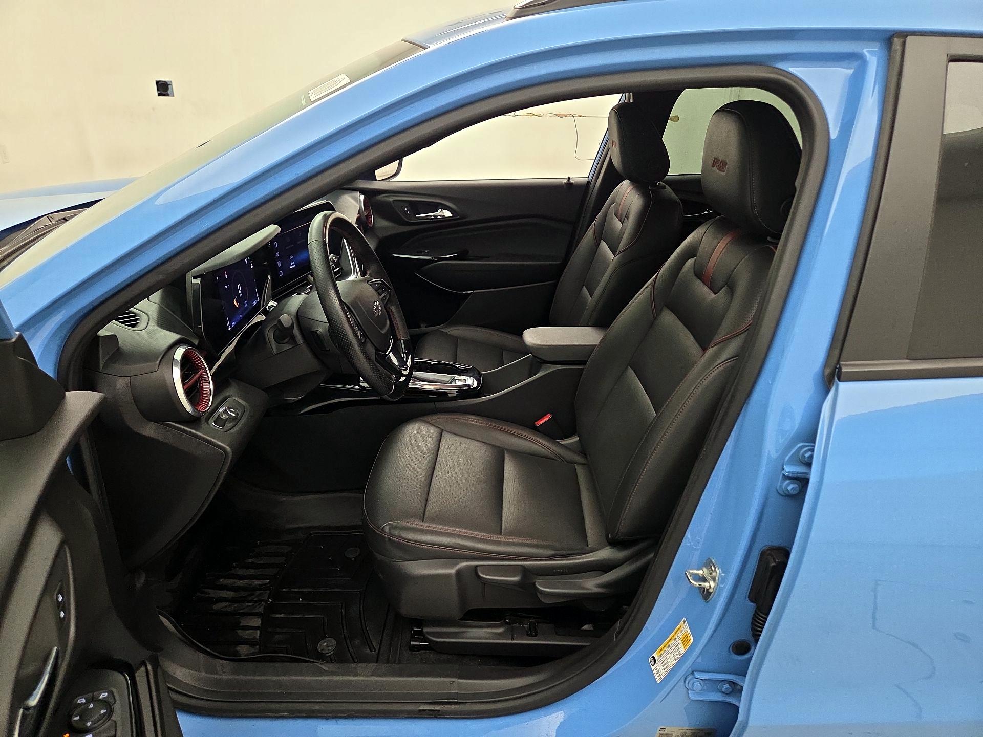 Thumbnail: 2024 Chevrolet Trax - 11