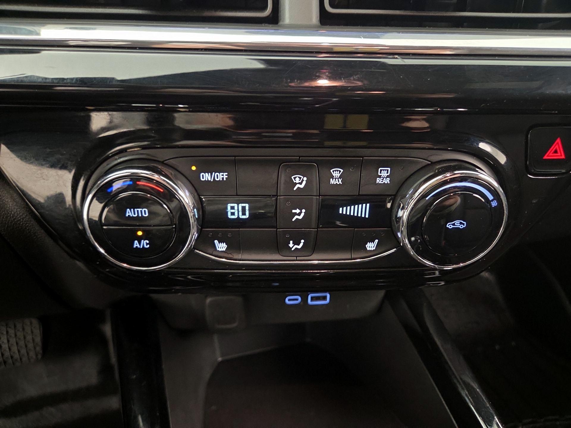 Thumbnail: 2024 Chevrolet Trax - 15
