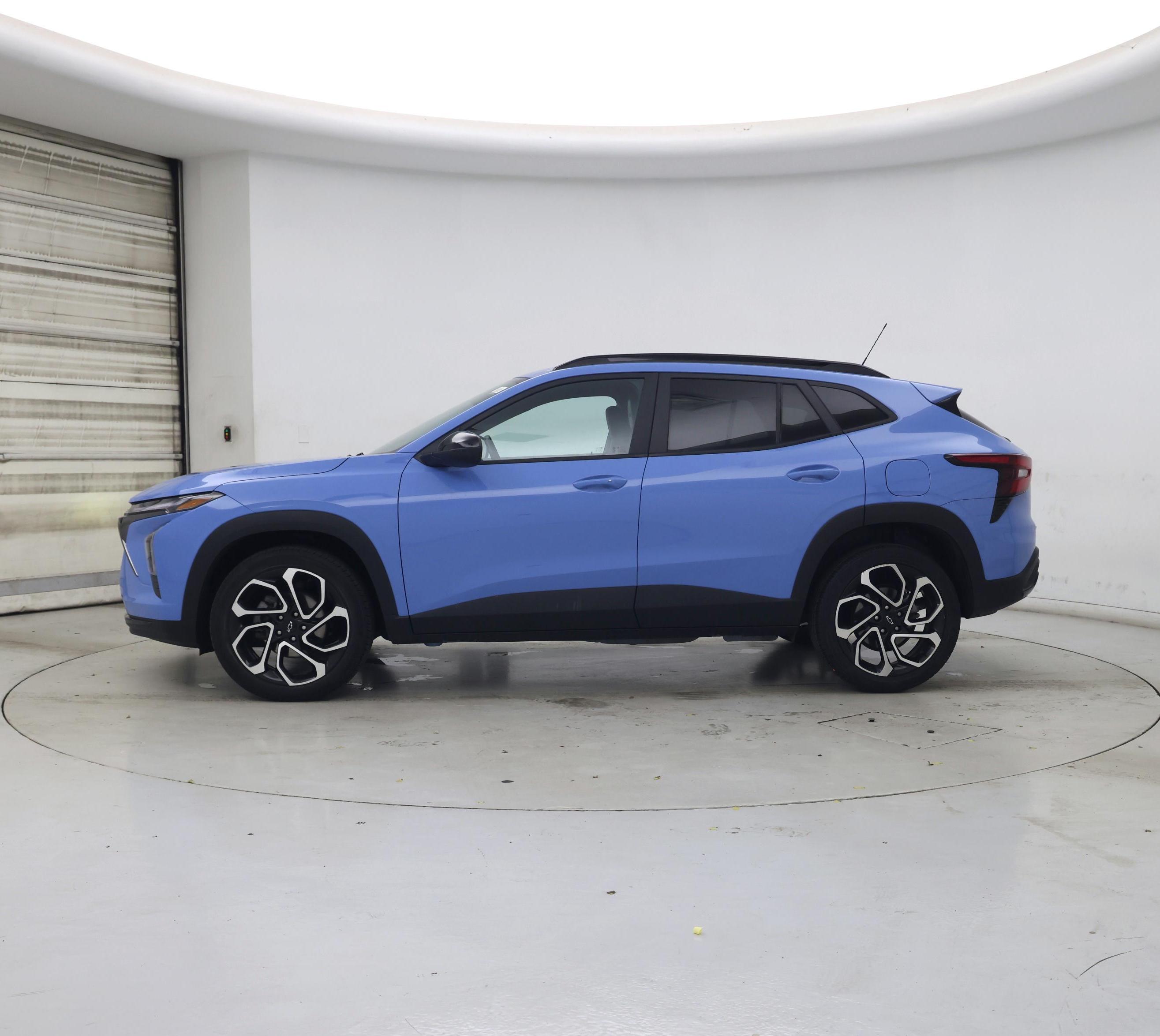 Thumbnail: 2024 Chevrolet Trax - 3