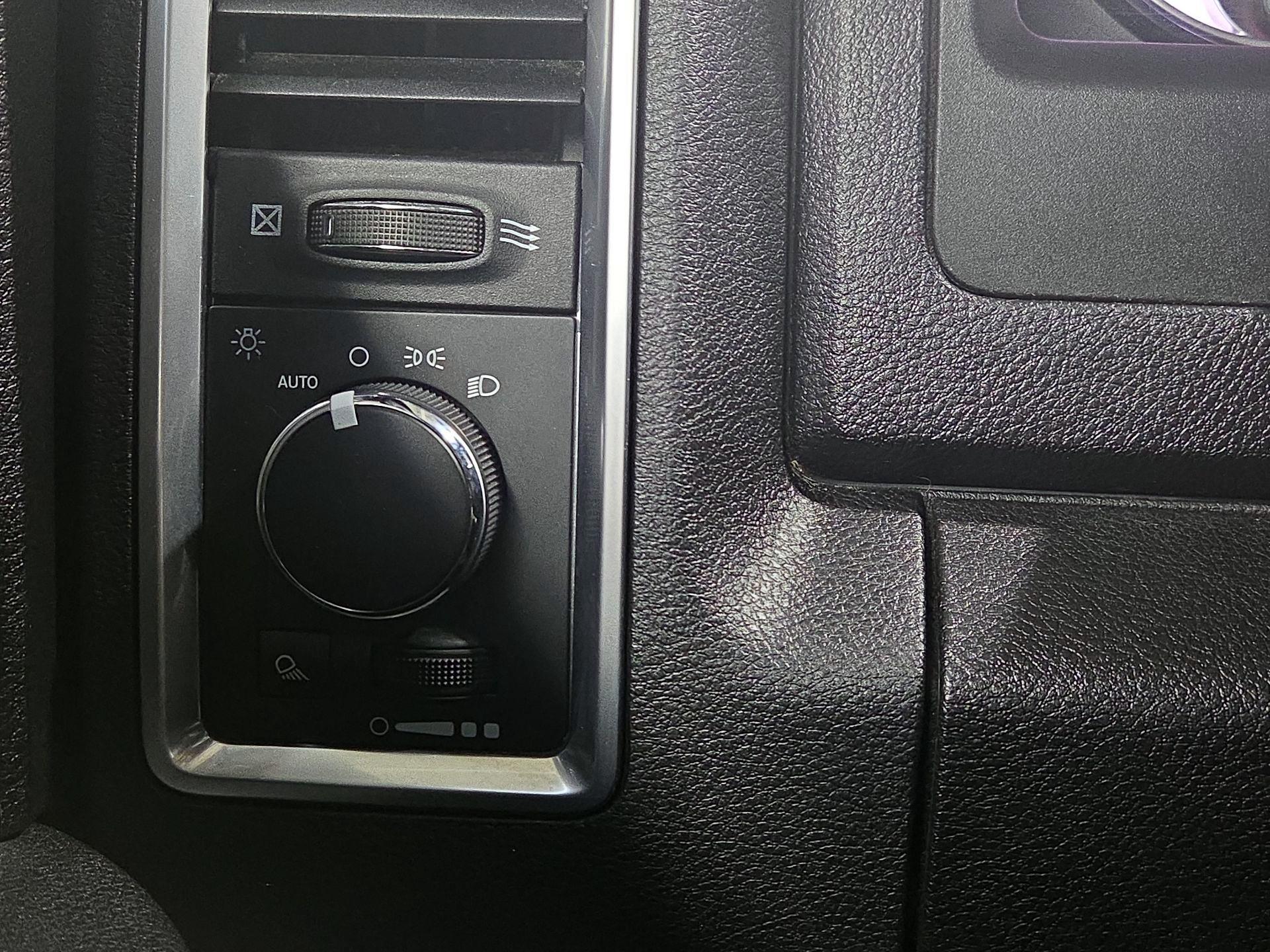 Thumbnail: 2024 RAM 1500 Classic - 13