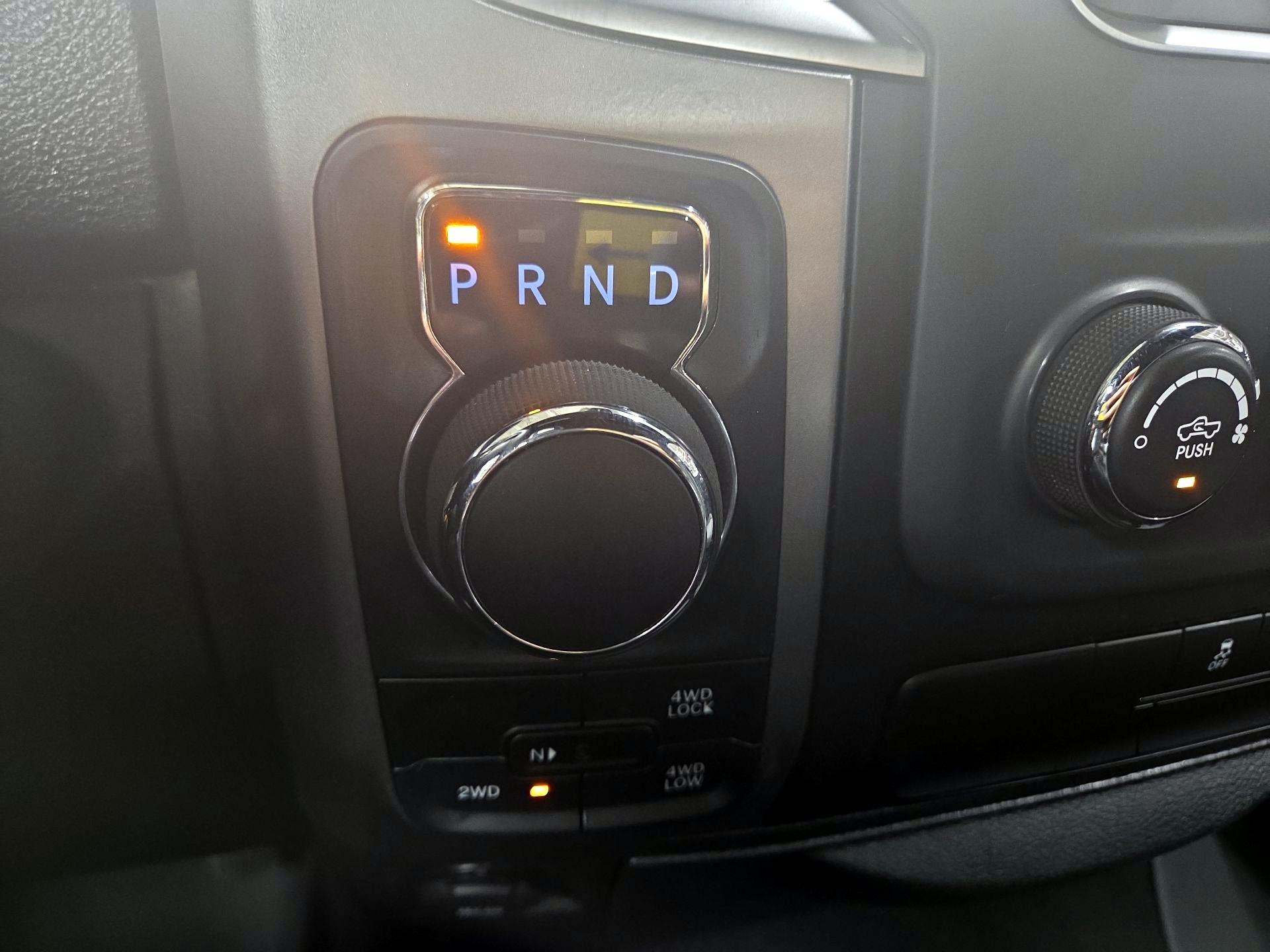Thumbnail: 2024 RAM 1500 Classic - 17