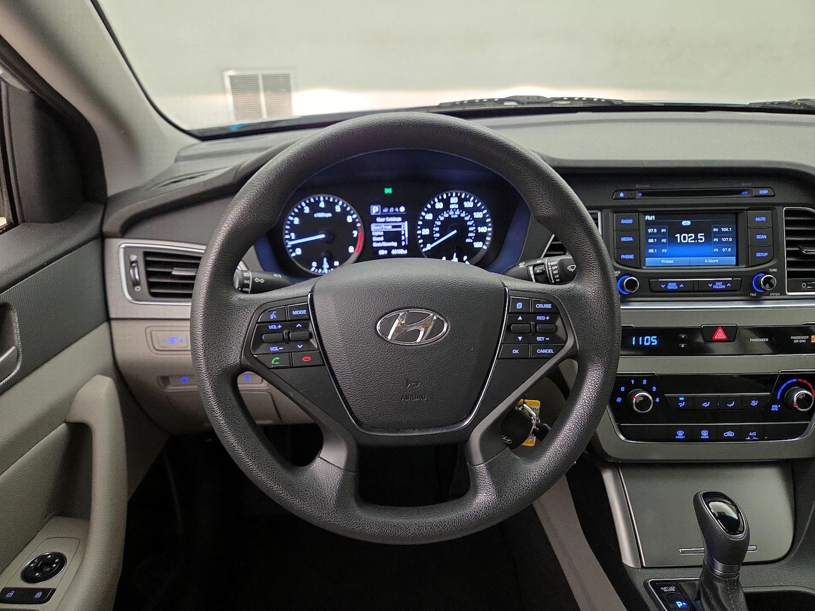 2015 Hyundai Sonata SE - Photo 11