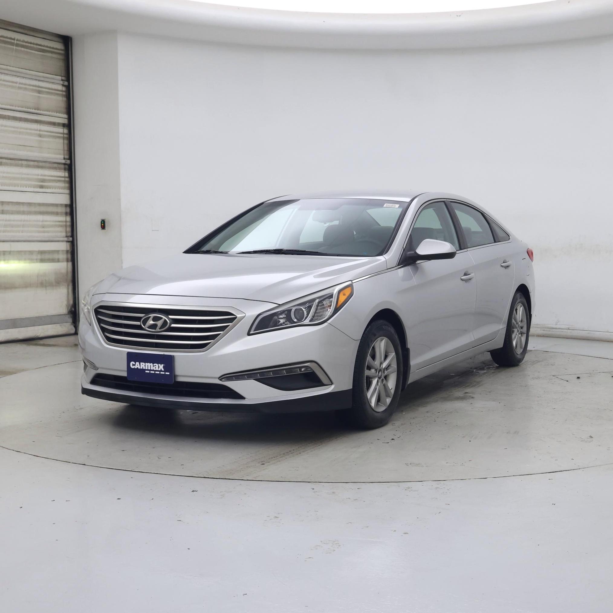 Thumbnail: 2015 Hyundai Sonata - 4