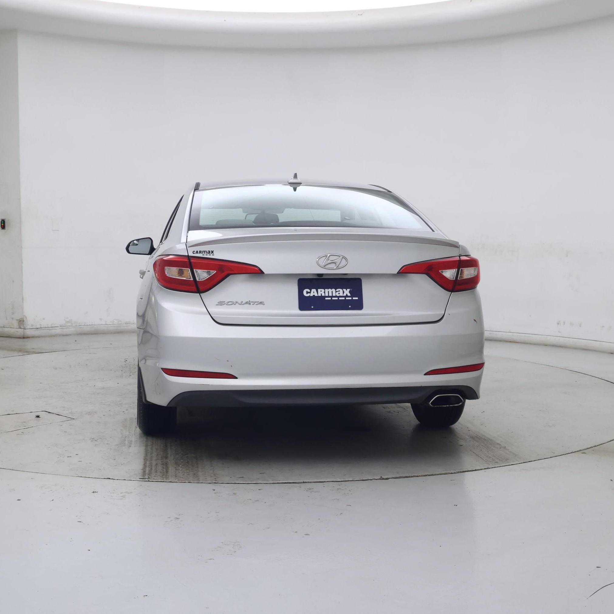 Thumbnail: 2015 Hyundai Sonata - 6