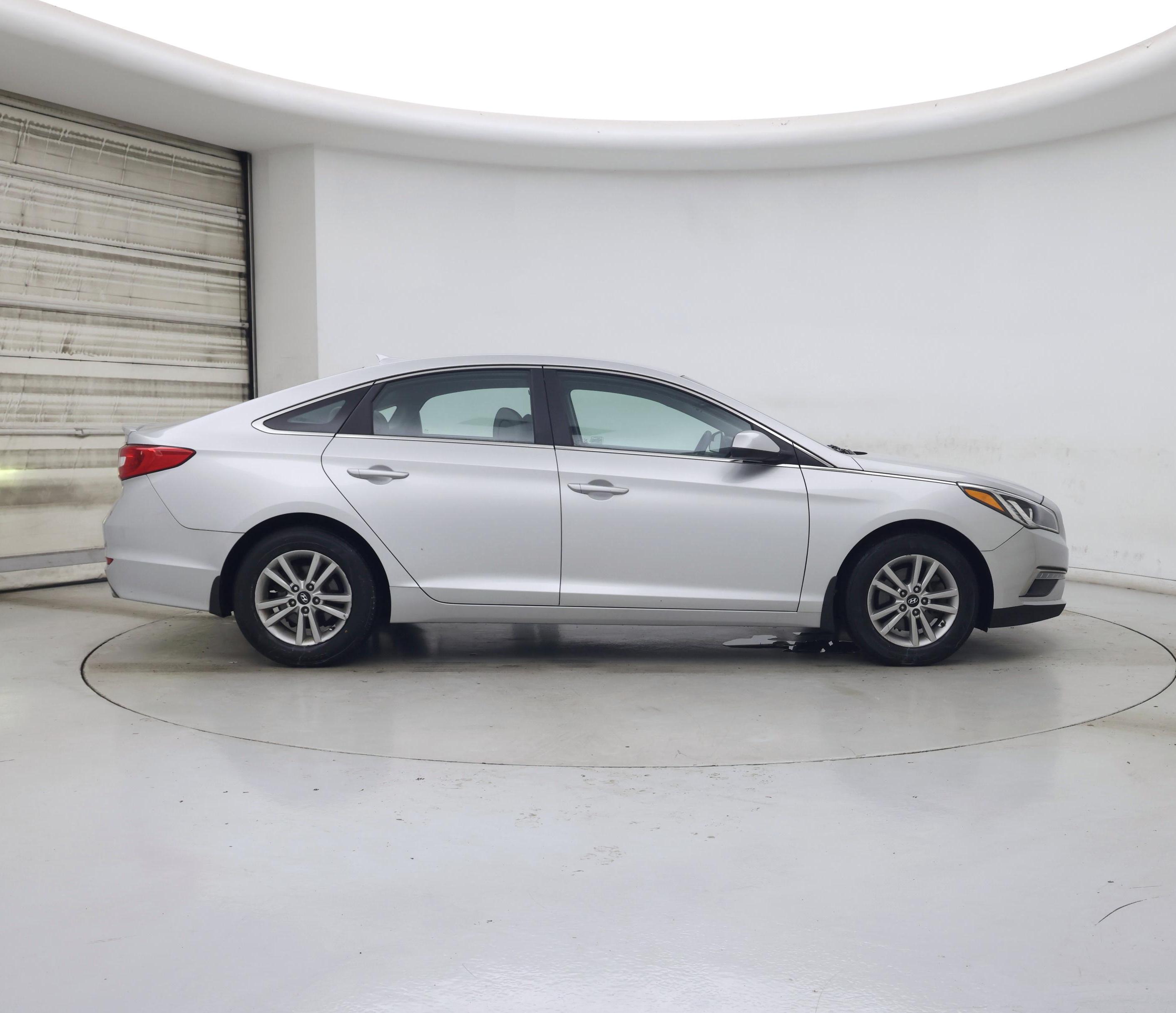 Thumbnail: 2015 Hyundai Sonata - 7