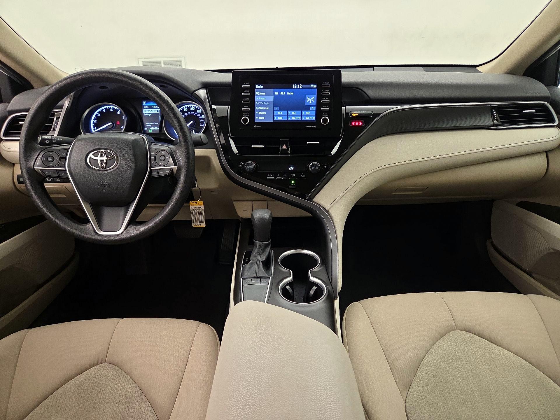 Thumbnail: 2023 Toyota Camry - 9