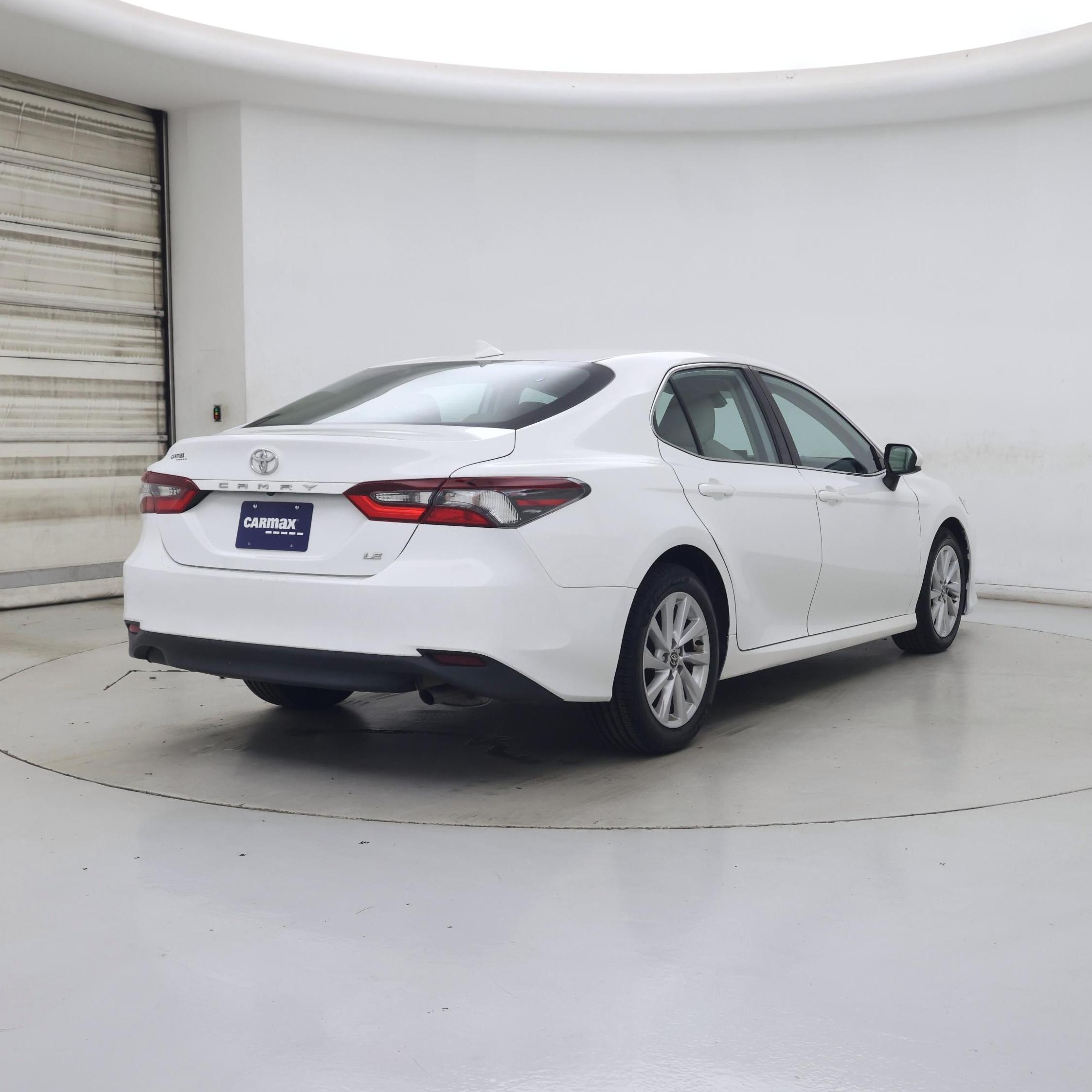 Thumbnail: 2023 Toyota Camry - 8